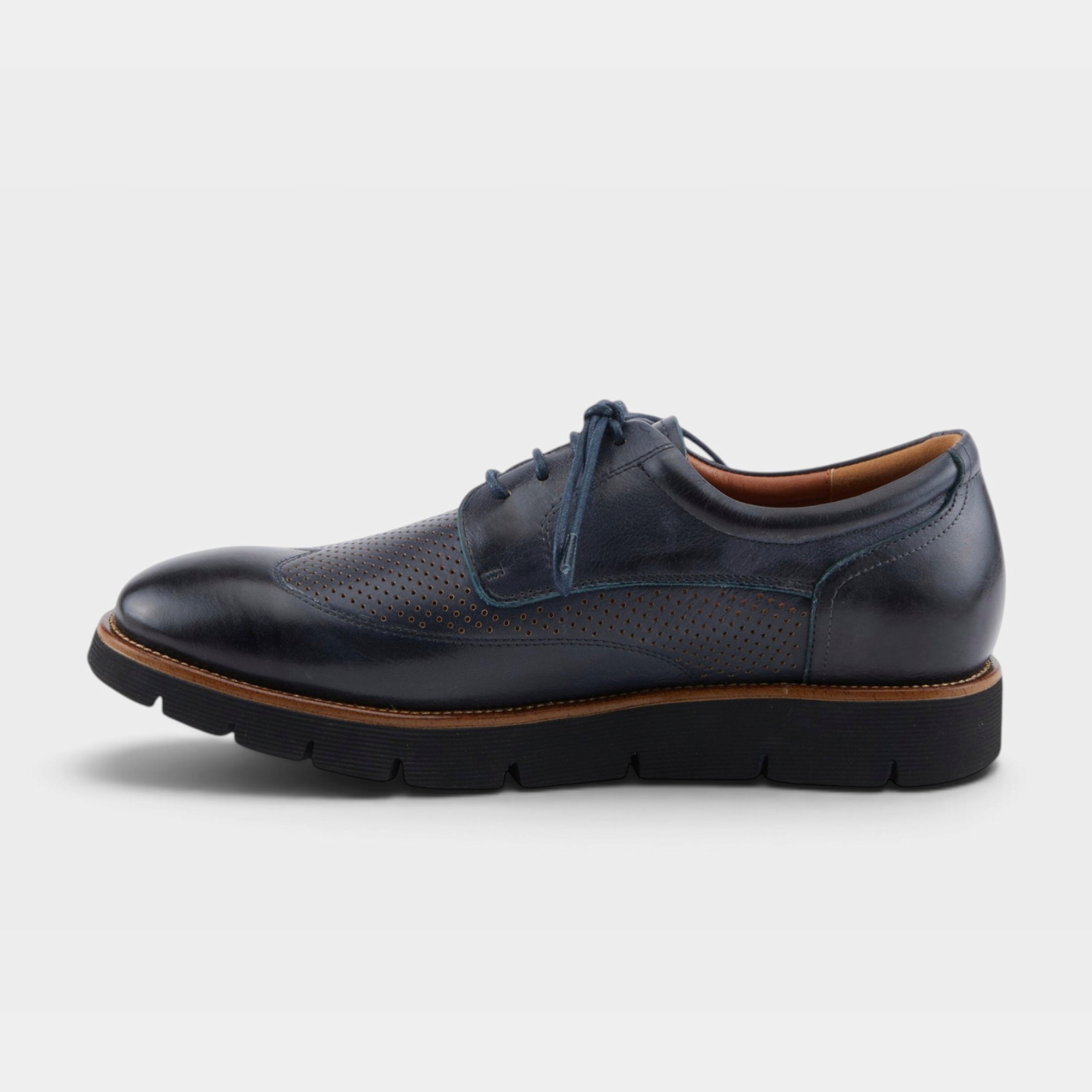 L'Artiste Men Adler Navy Shoe