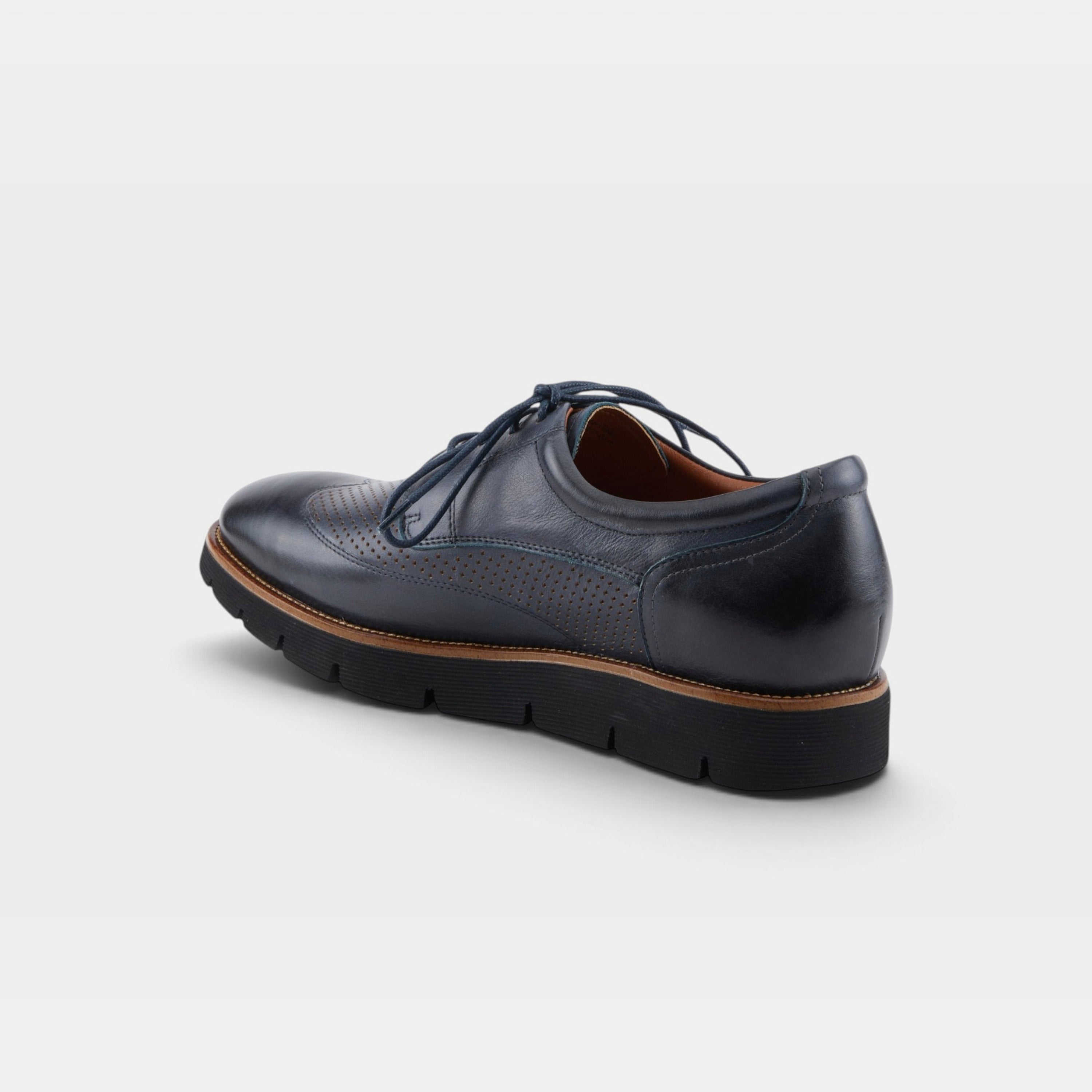 L'Artiste Men Adler Navy Shoe