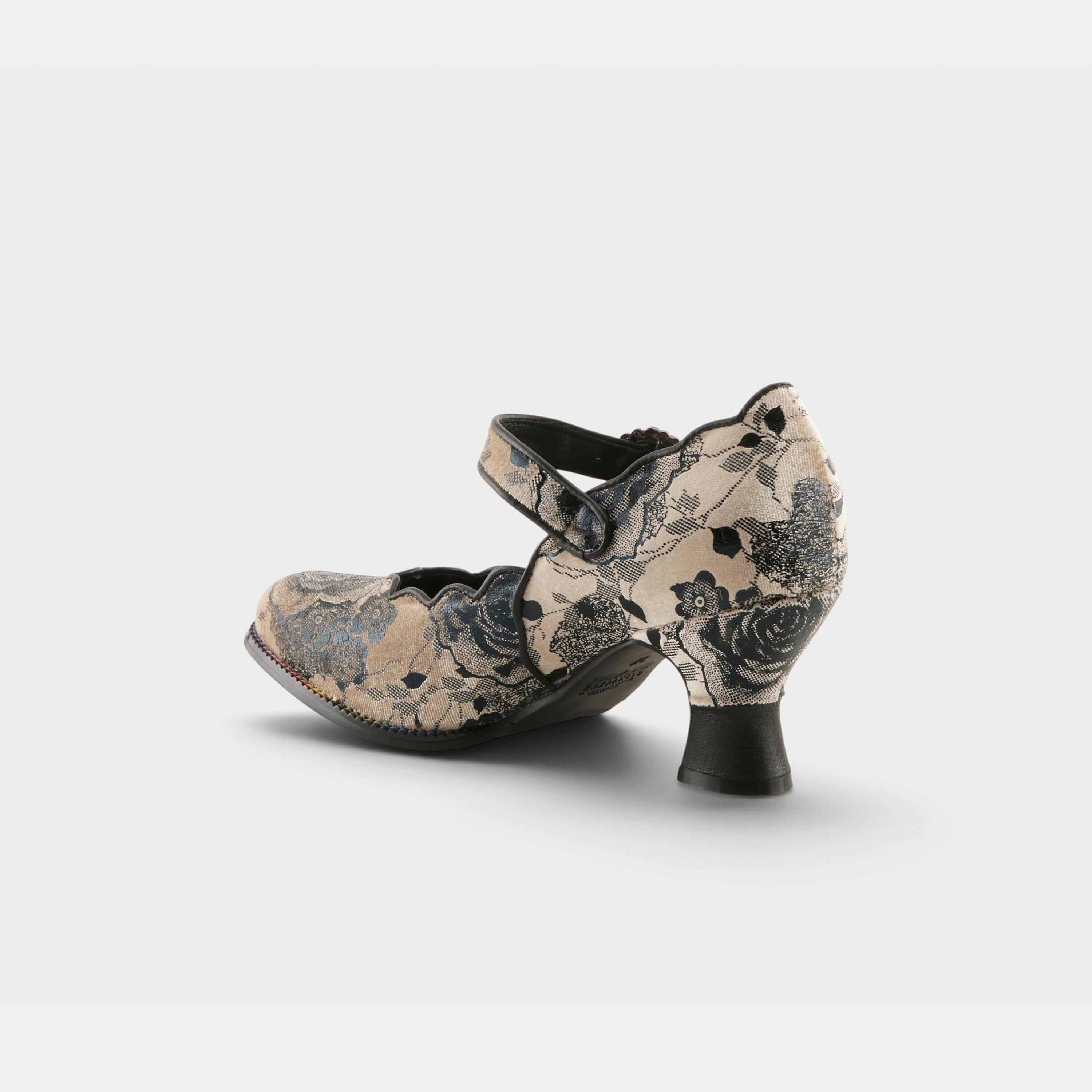 L'Artiste Adodora-Prit shoes in Black Multi, alternate angle view