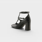 Azura Aguilera Black Shoe