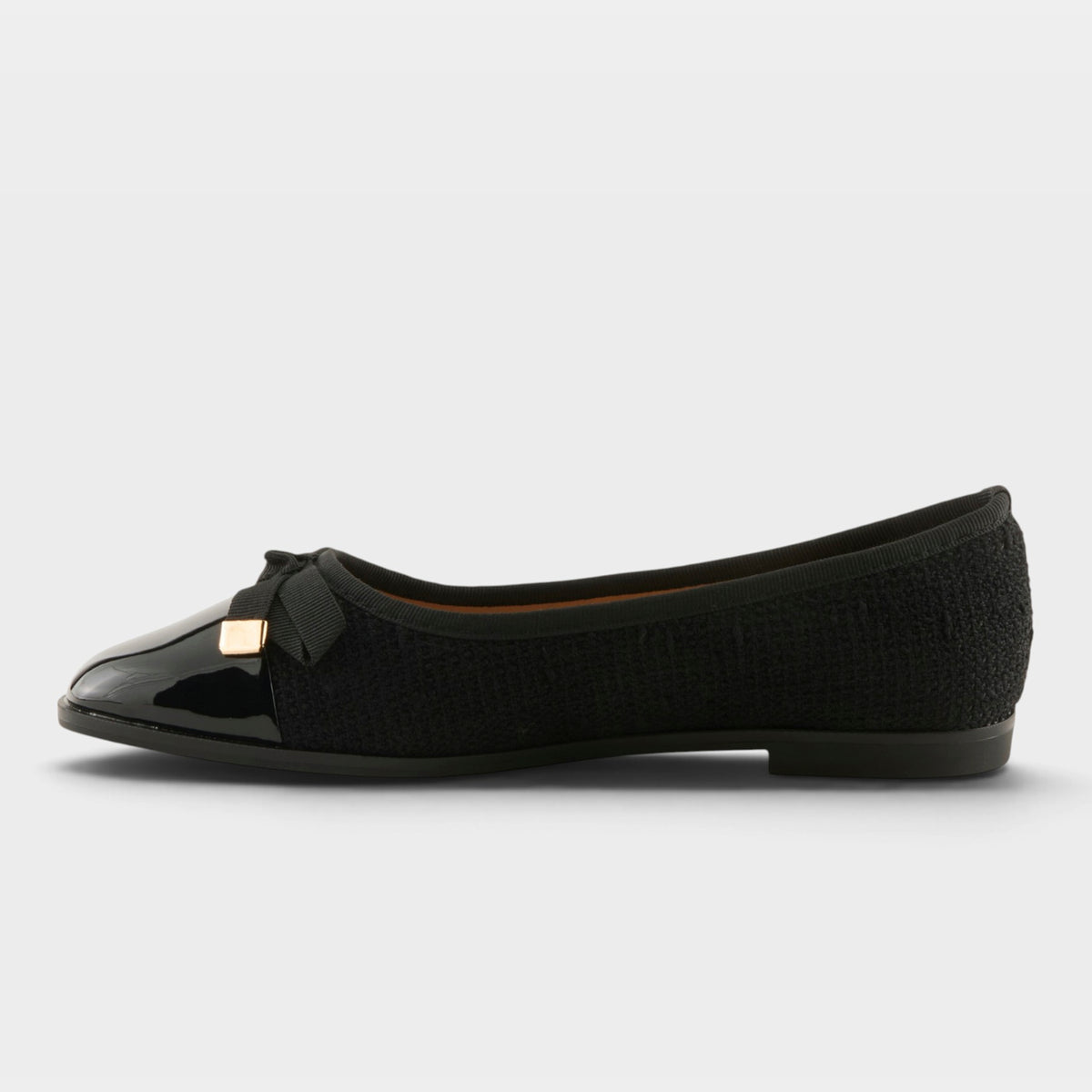 Patrizia Ainosa Black Shoe