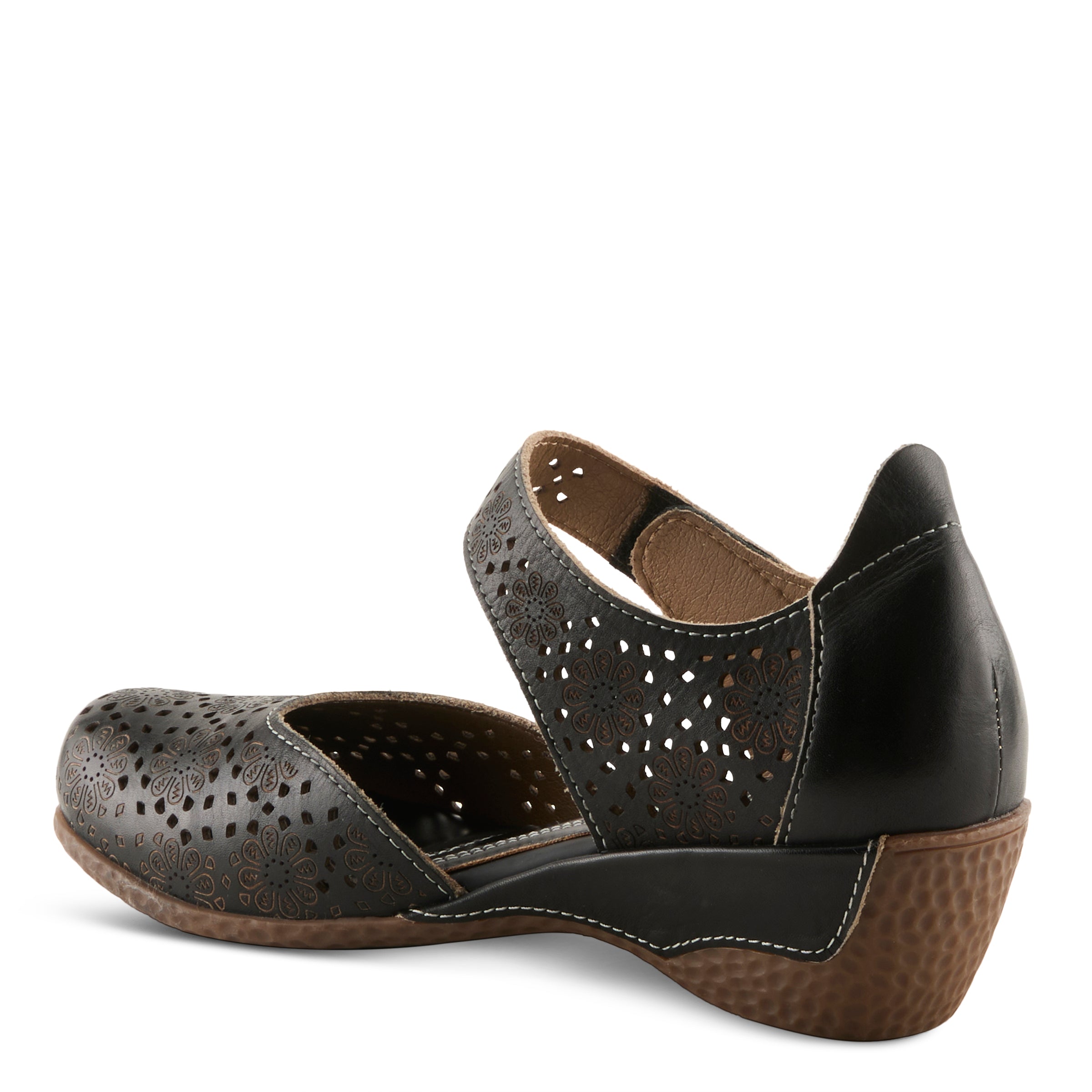 L'artiste Floral Buckle Americana Shoes - Spring Step Shoes