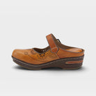 L'Artiste Aneria clogs in Camel, side view