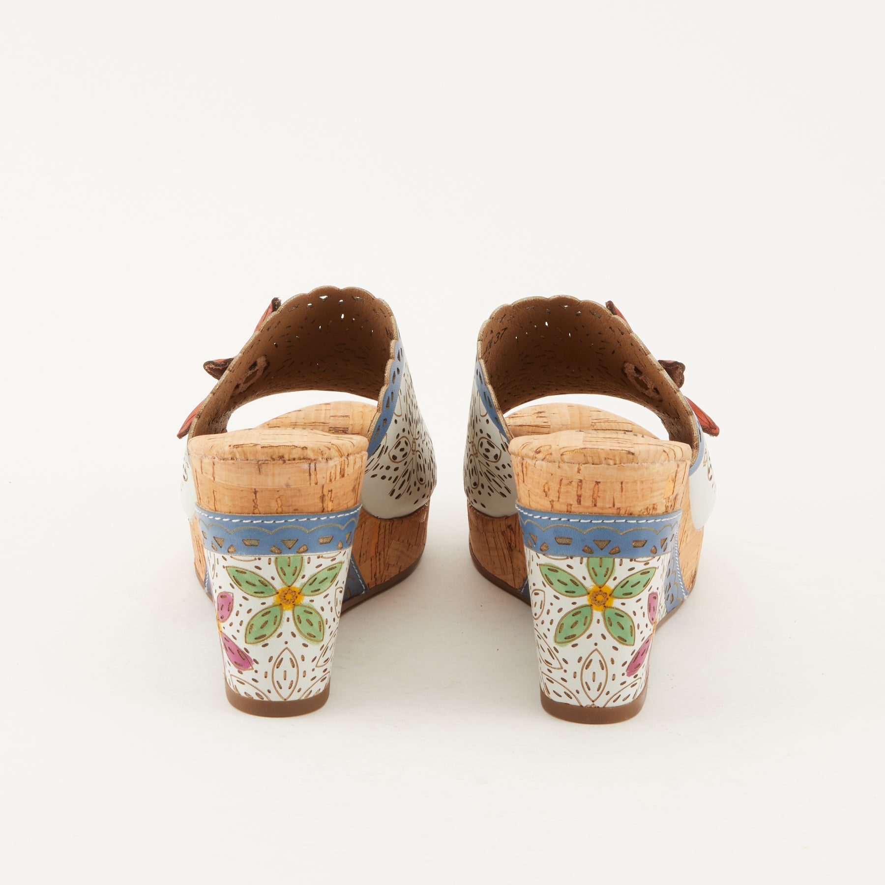 L'ARTISTE ANNAMARIA SLIDE SANDALS by L'ARTISTE – Spring Step Shoes