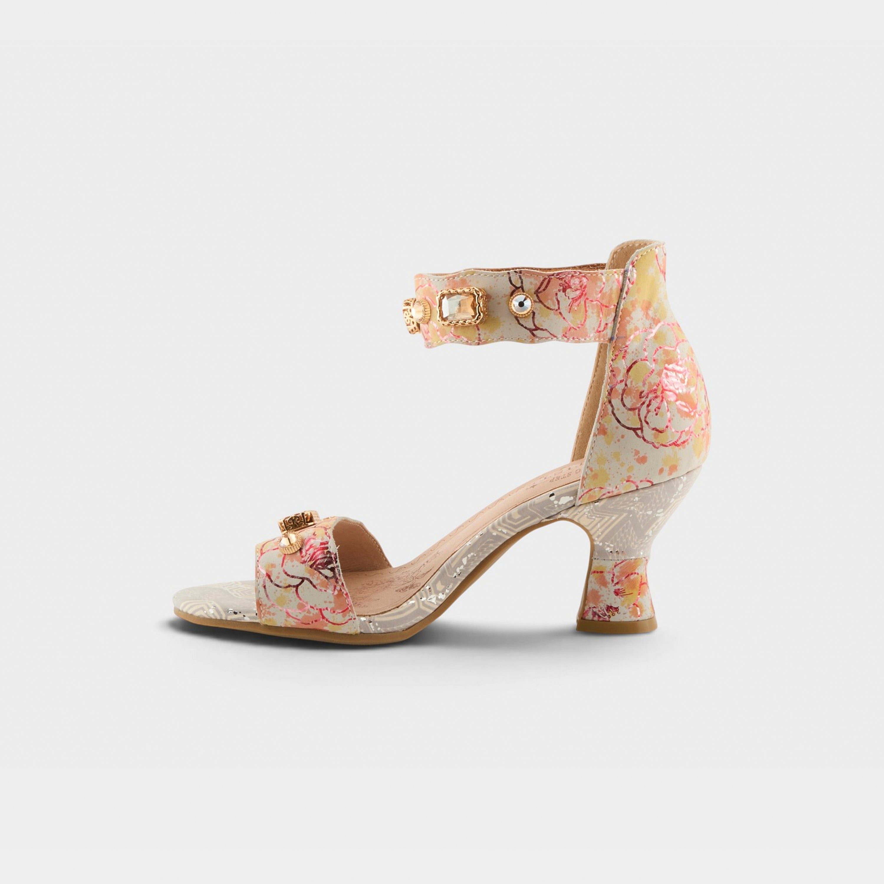 L'Artiste Aquavelva sandals in Peach Multi, side view