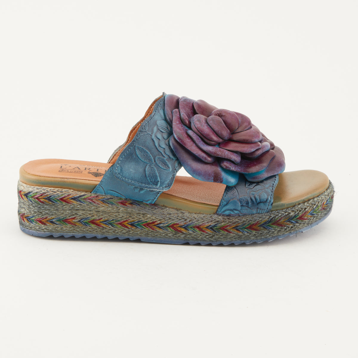 L'Artiste L'ARTISTE BALHARBOR SANDALS sandal in blue with handcrafted leather design