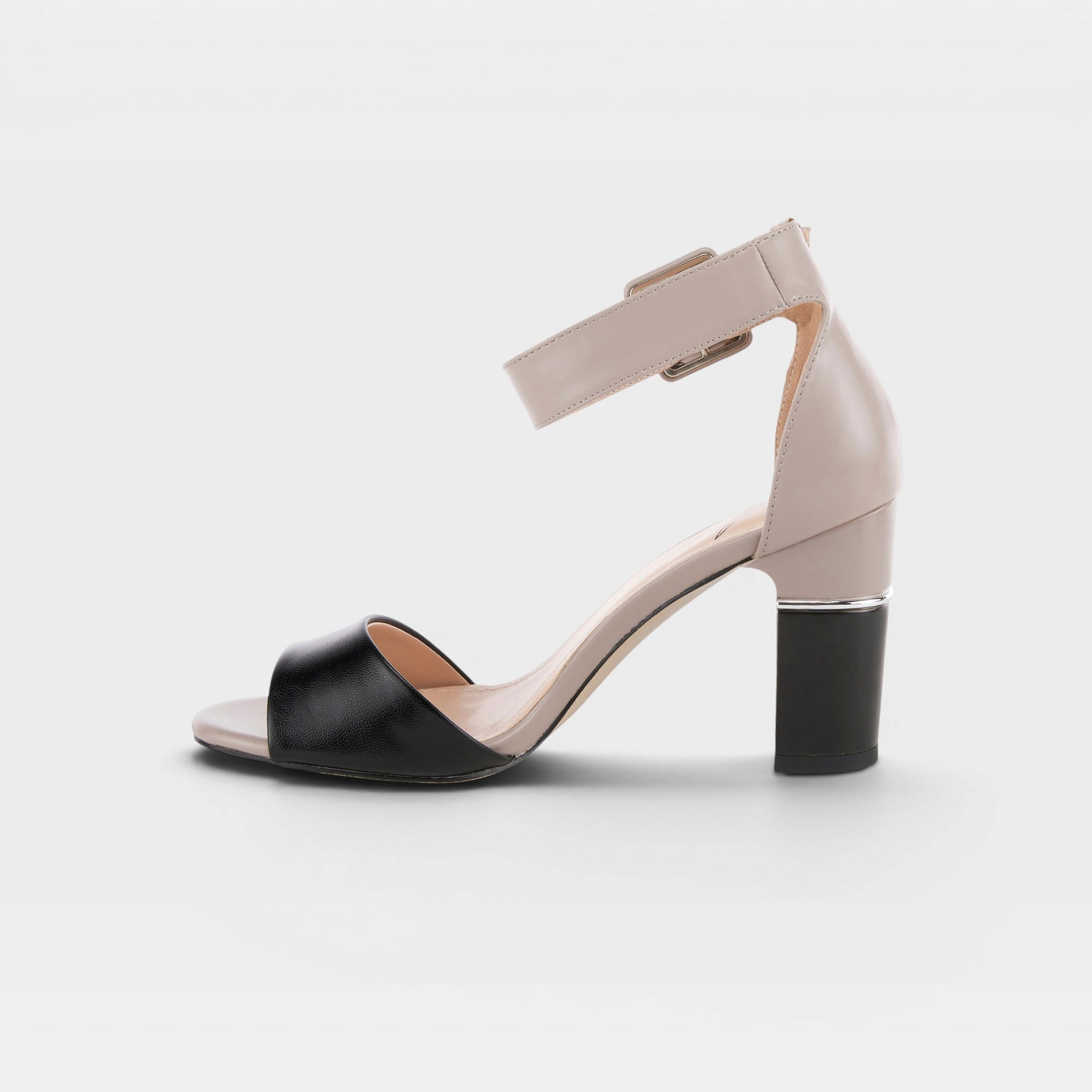 Azura Barbra Black Multi Sandal