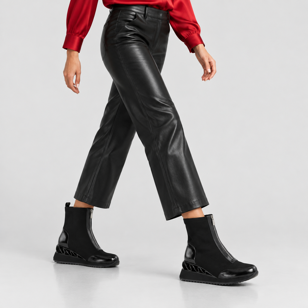 Azura BEANIECOOL BOOTS – on-foot lifestyle view