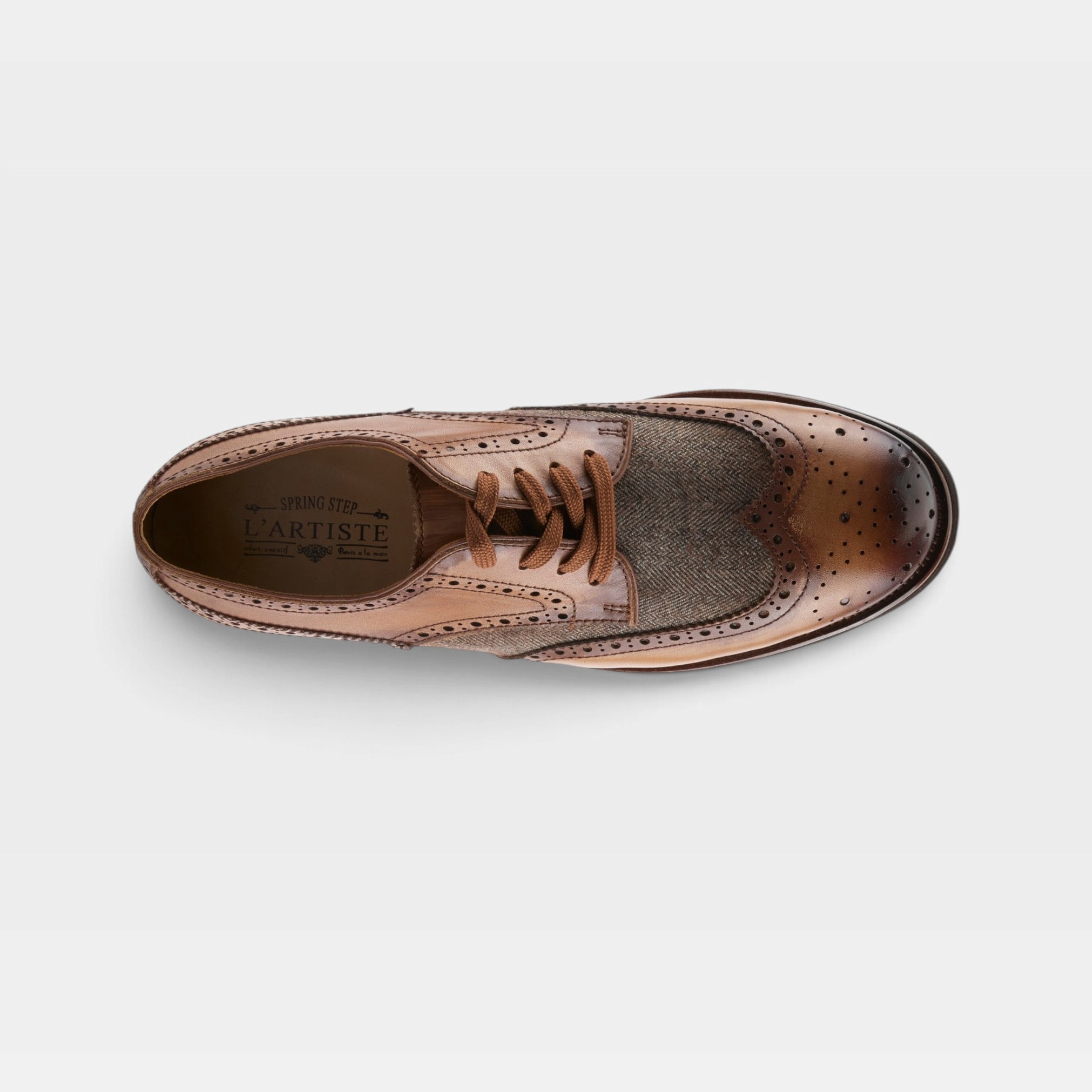 L'Artiste Men Beaufort Camel Oxford Shoe