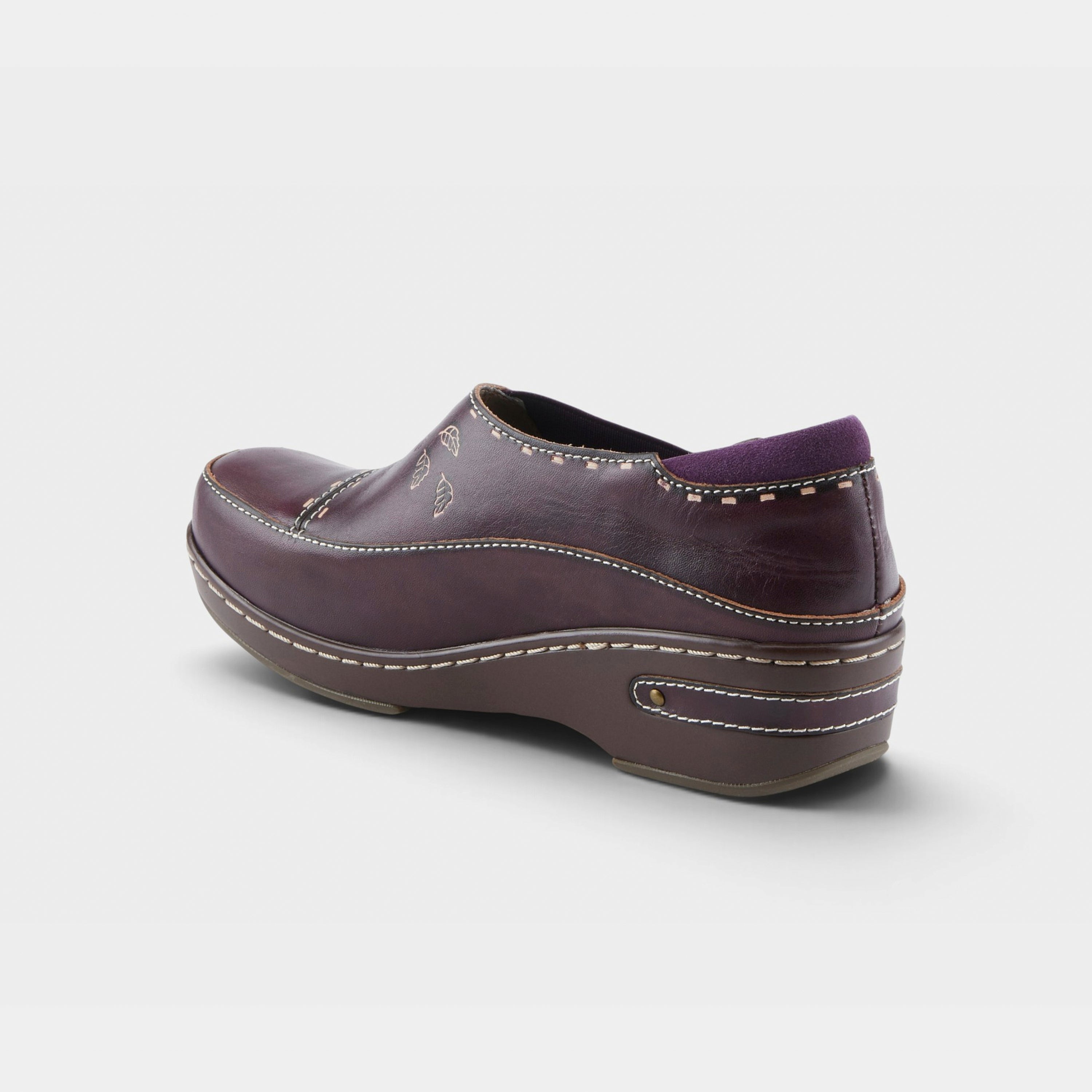 L'Artiste Burbank clogs in Purple, alternate angle view