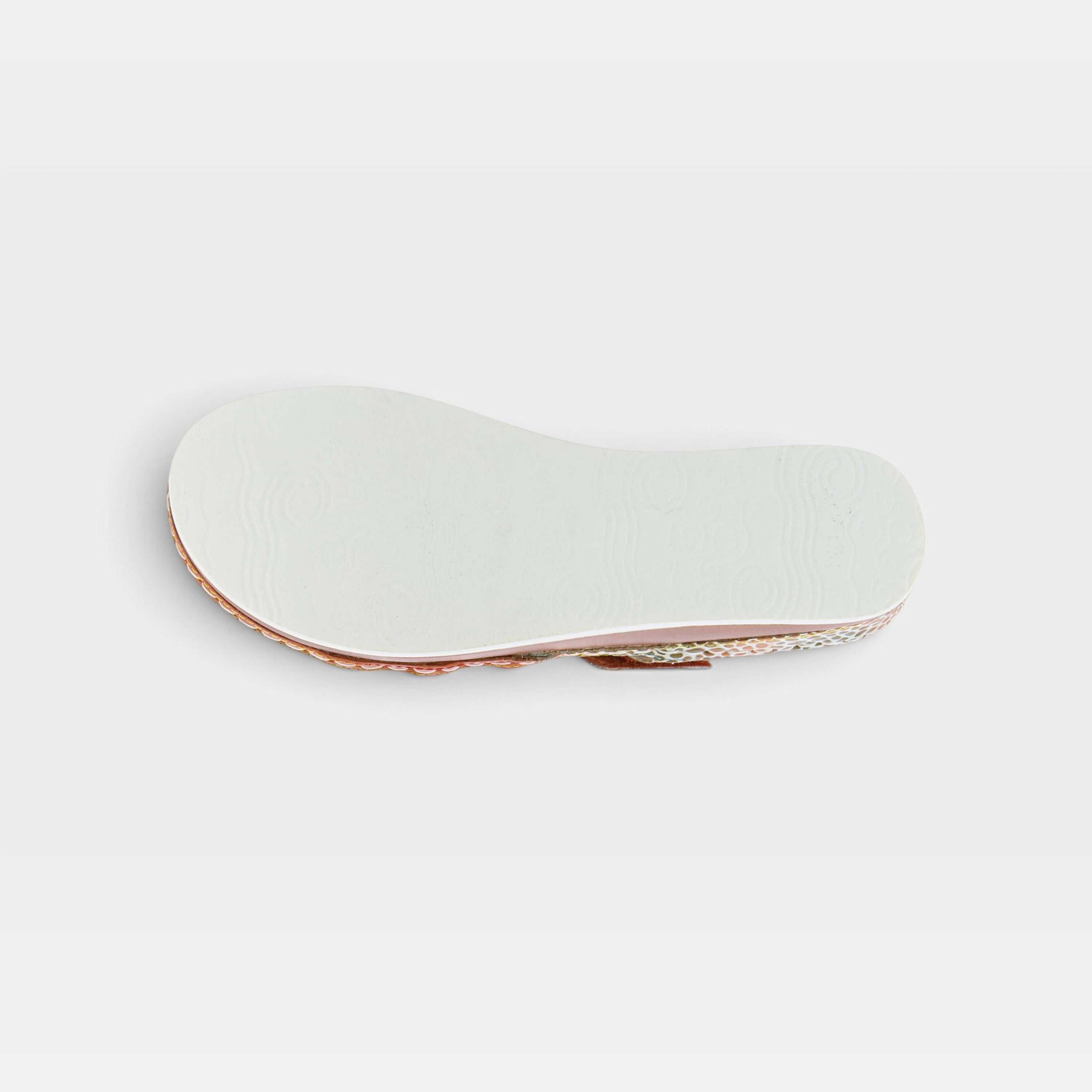 L'Artiste Caiman slide sandals in Camel Multi, outsole view