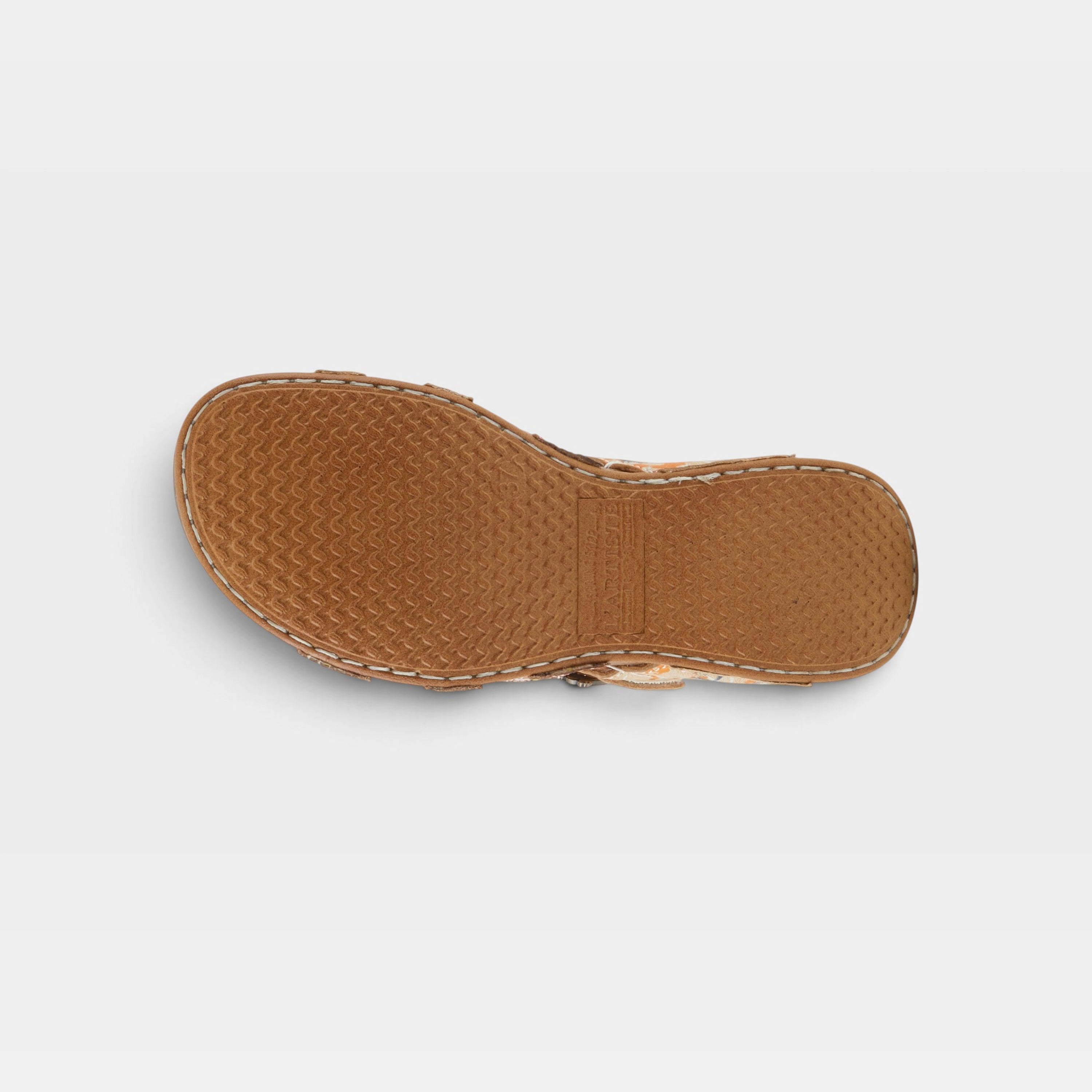 L'Artiste Calamityjay sandals in Camel Multi, outsole view