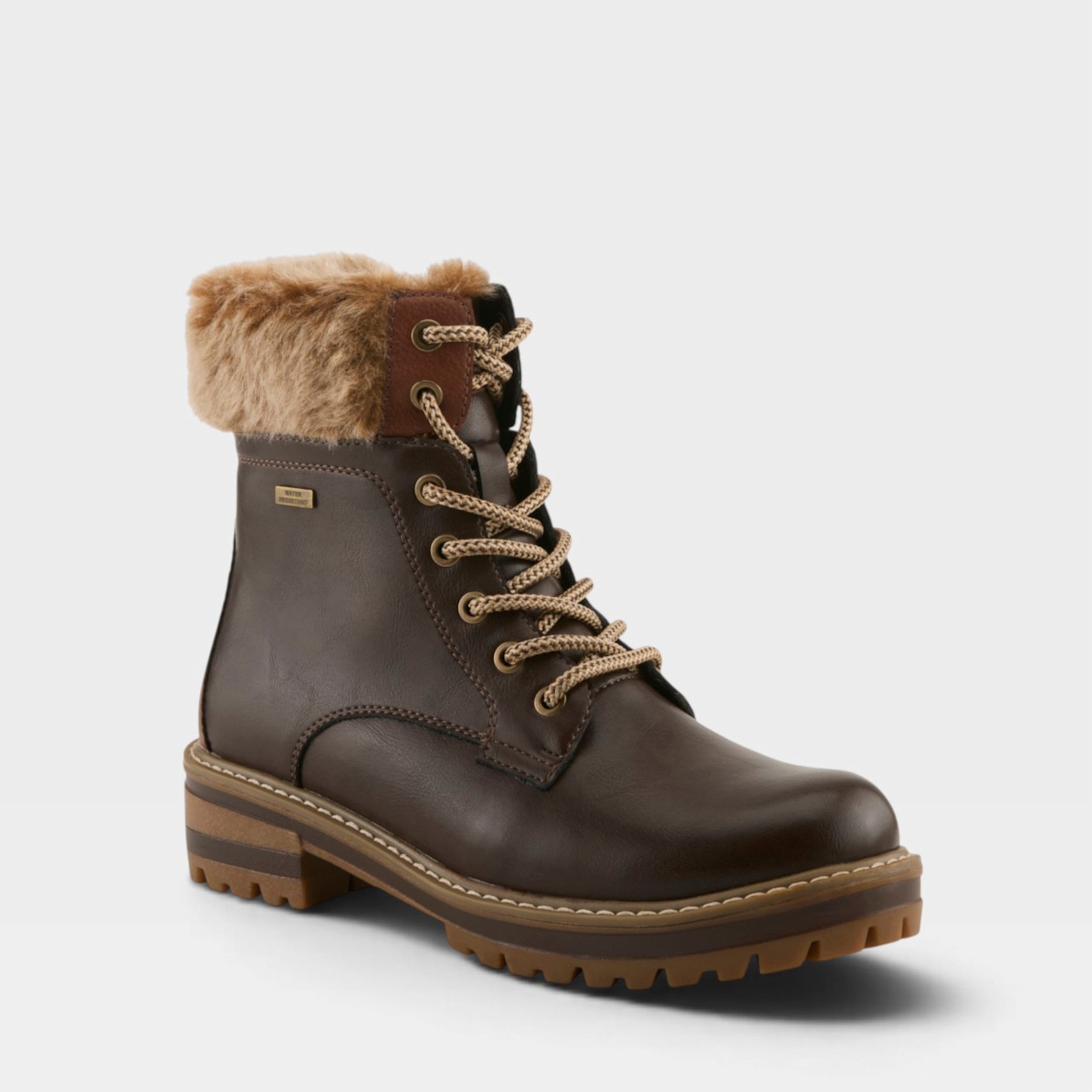 Patrizia – CANARIO – DBRM – Boot