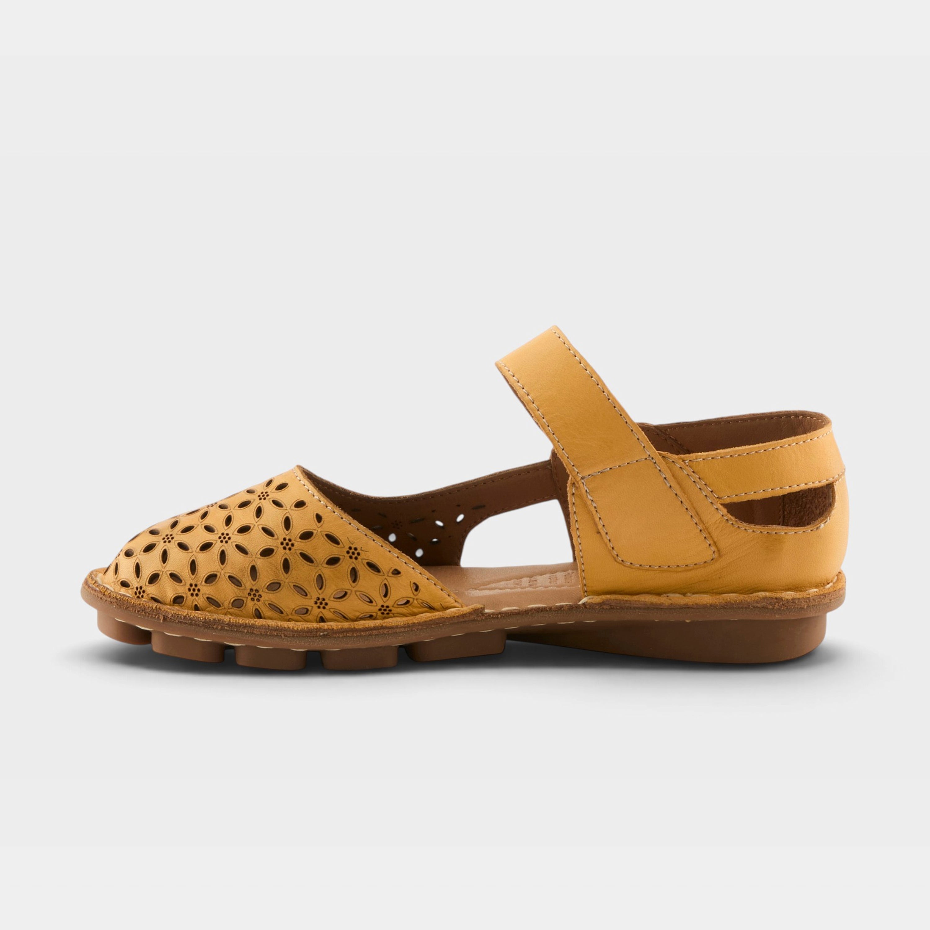 Spring Step Canoya Mustard Sandal