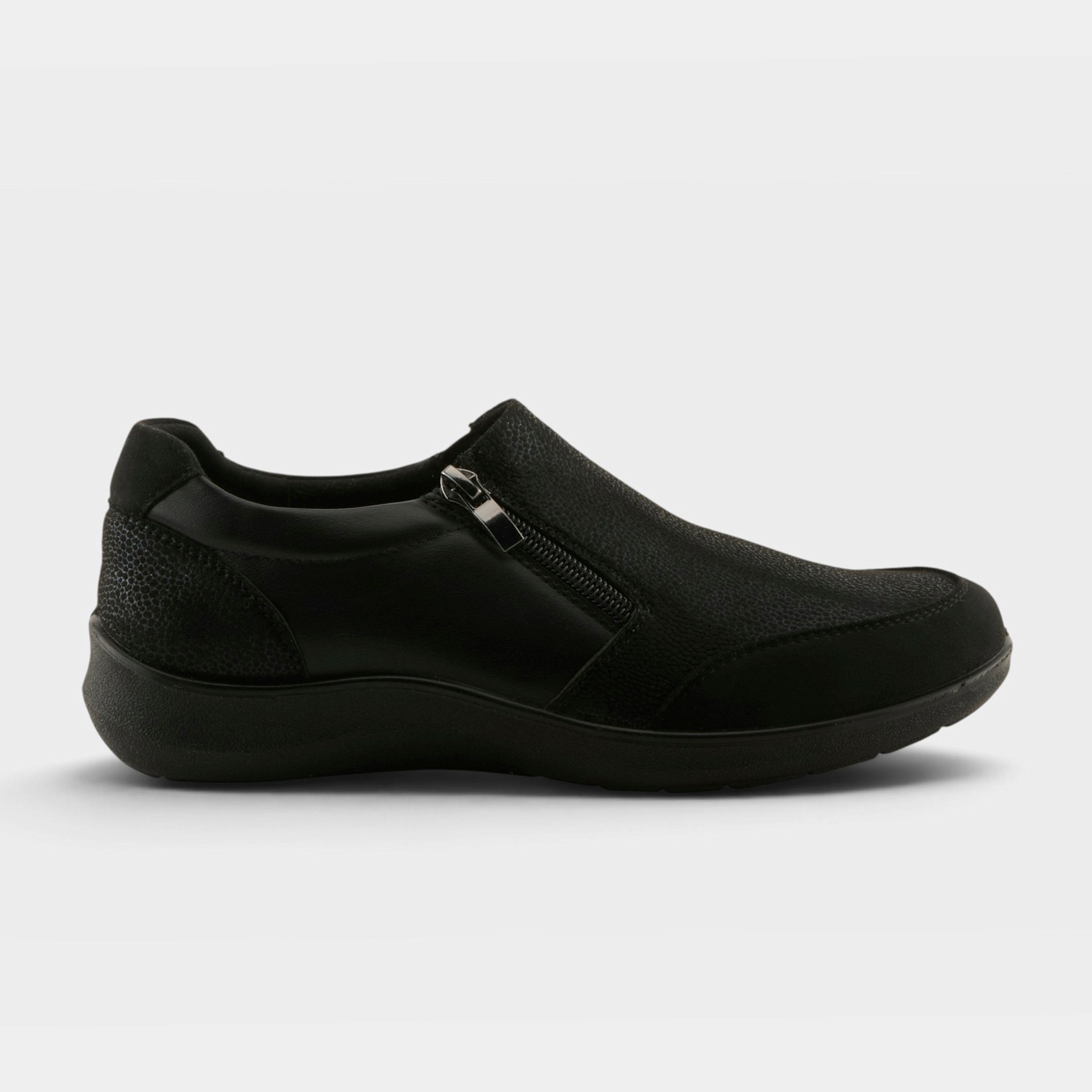 Flexus Canstela Black Shoe