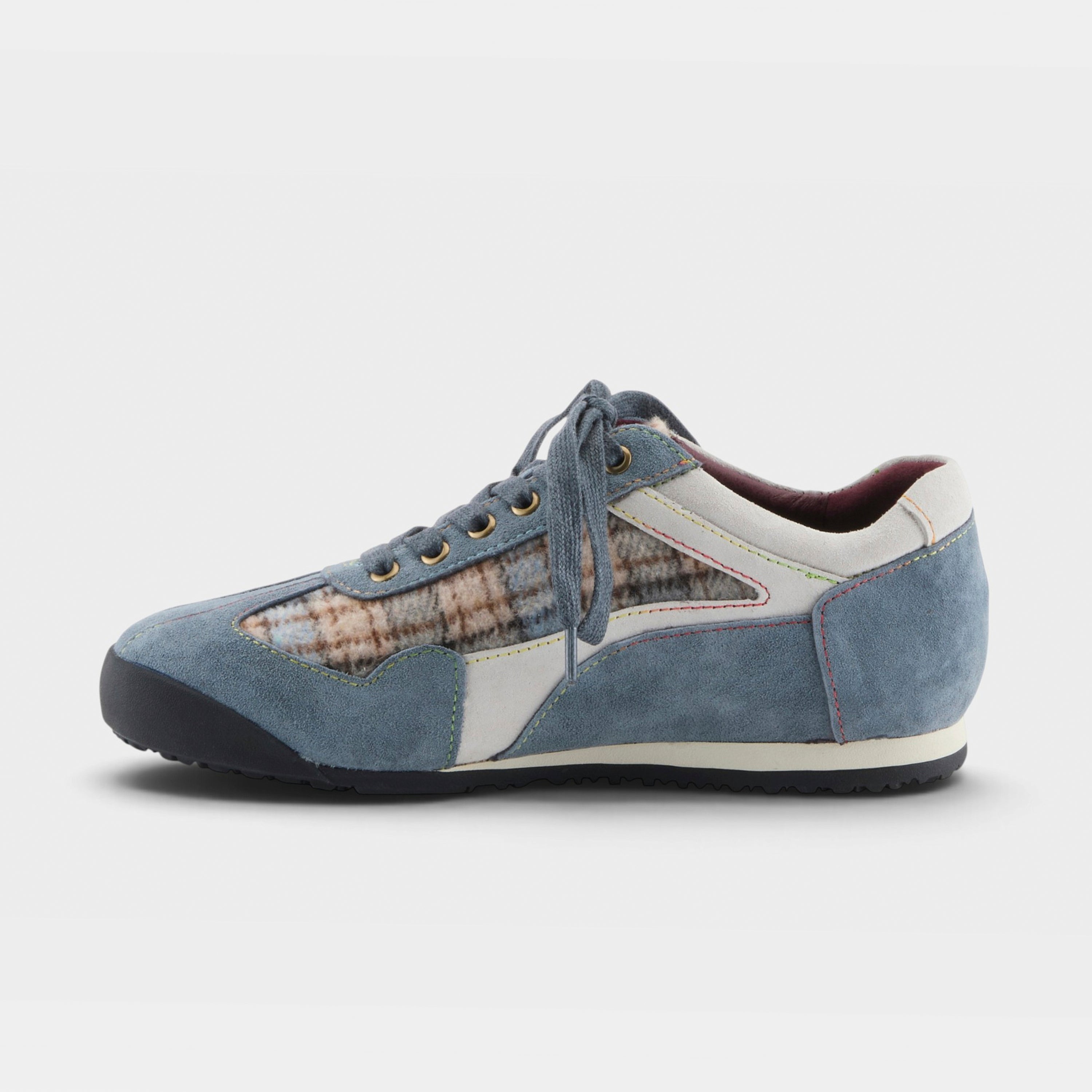 L'Artiste Carpediem sneakers in Blue Multi Suede, side view