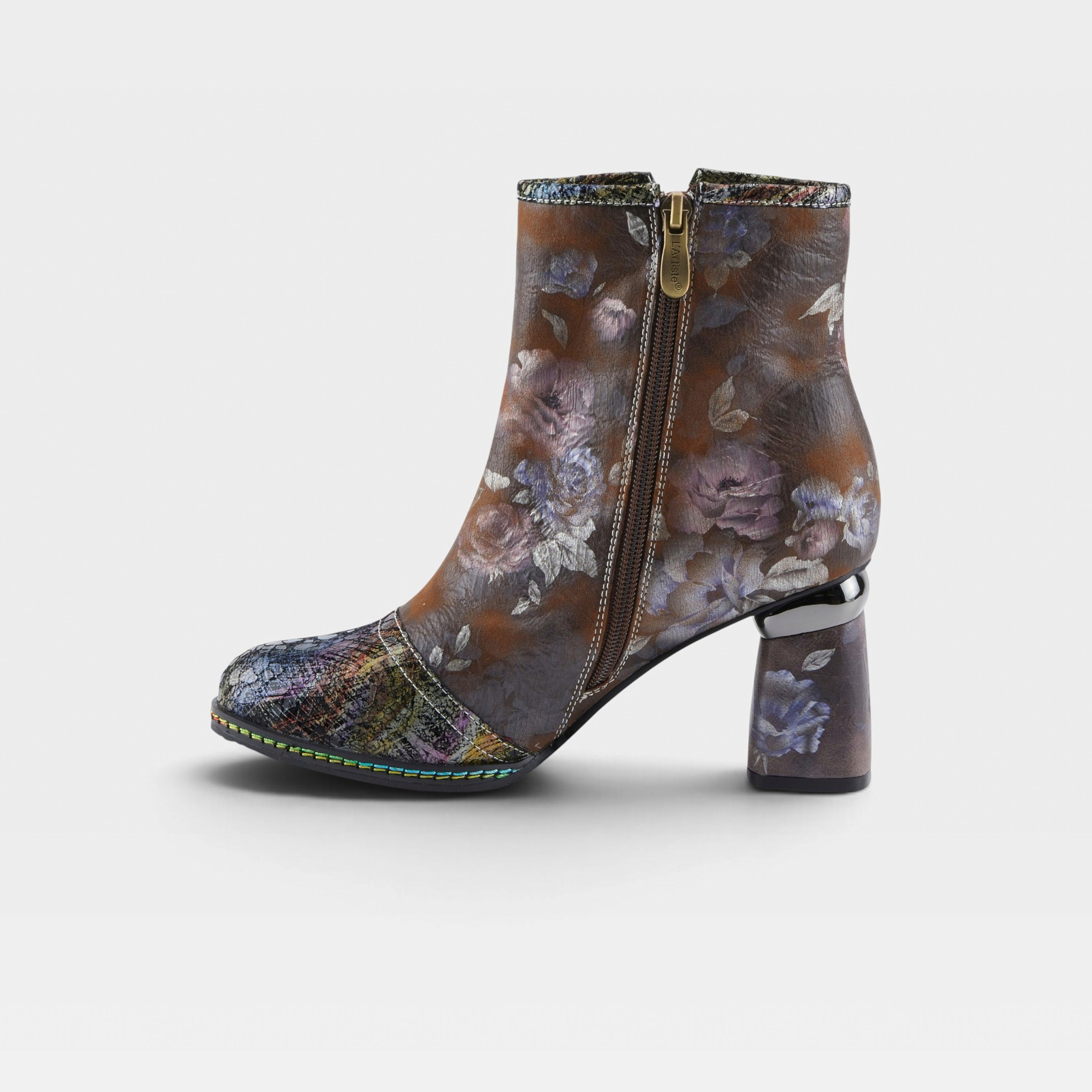 L'Artiste Carre boots in Brown Multi, side view