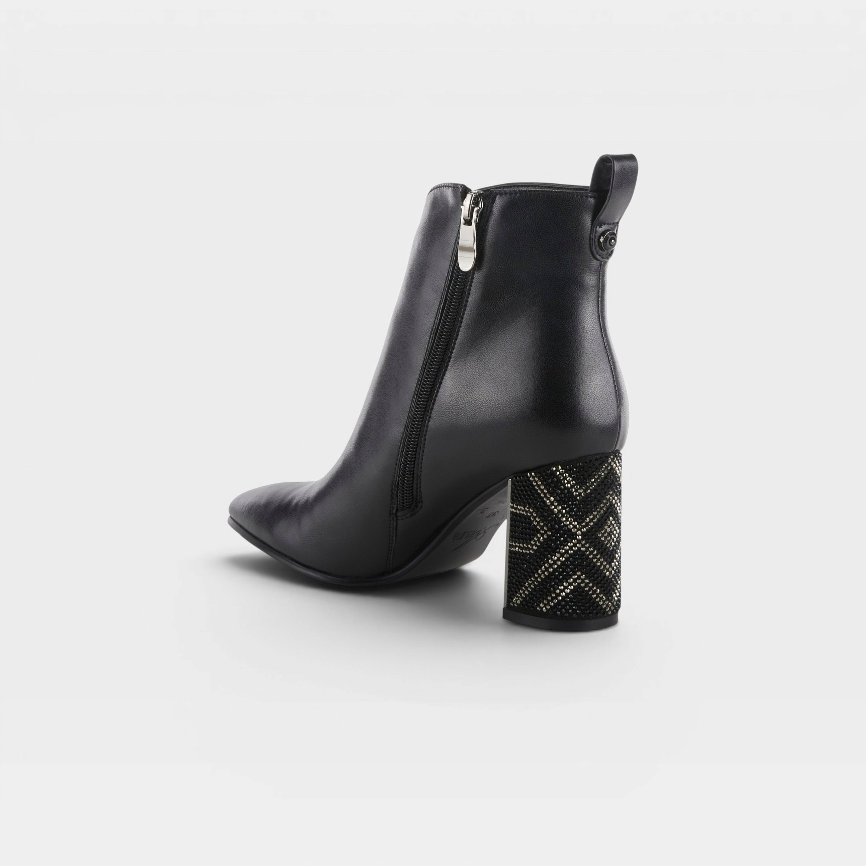 Azura Celeste Black Boot
