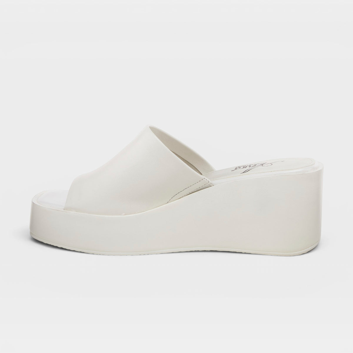 Azura Chanda White Sandal