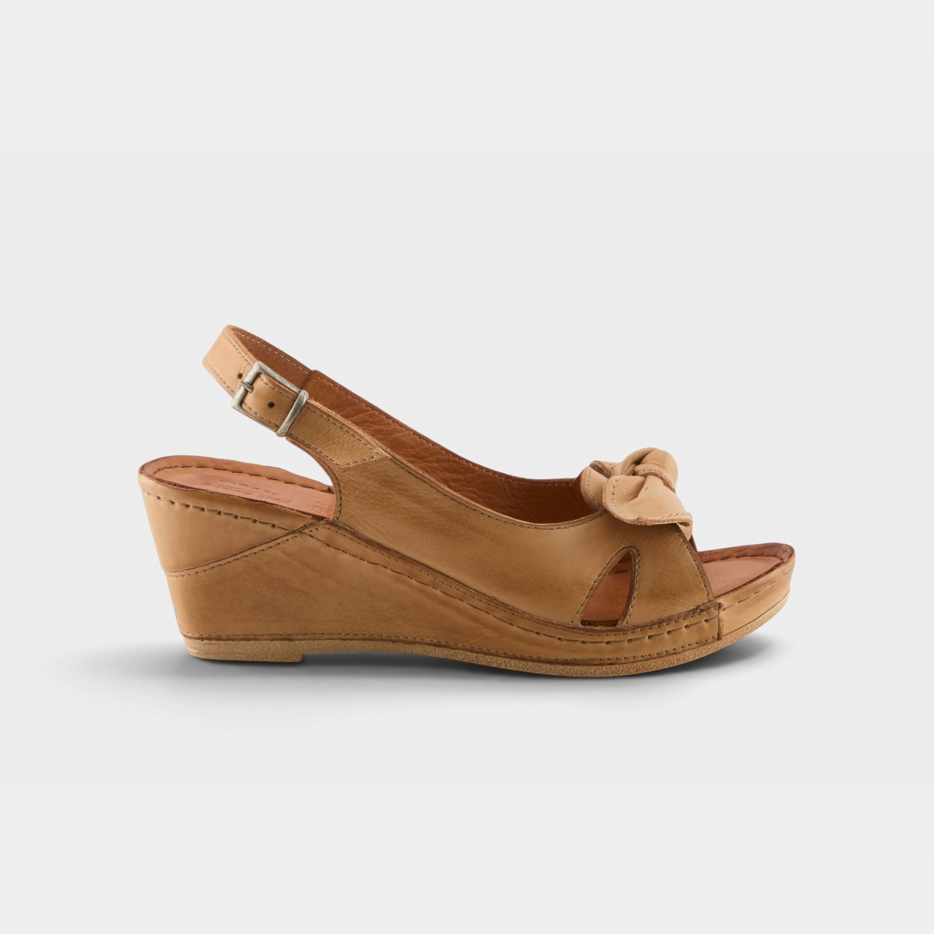 Spring Step Chassidy Tan Sandal