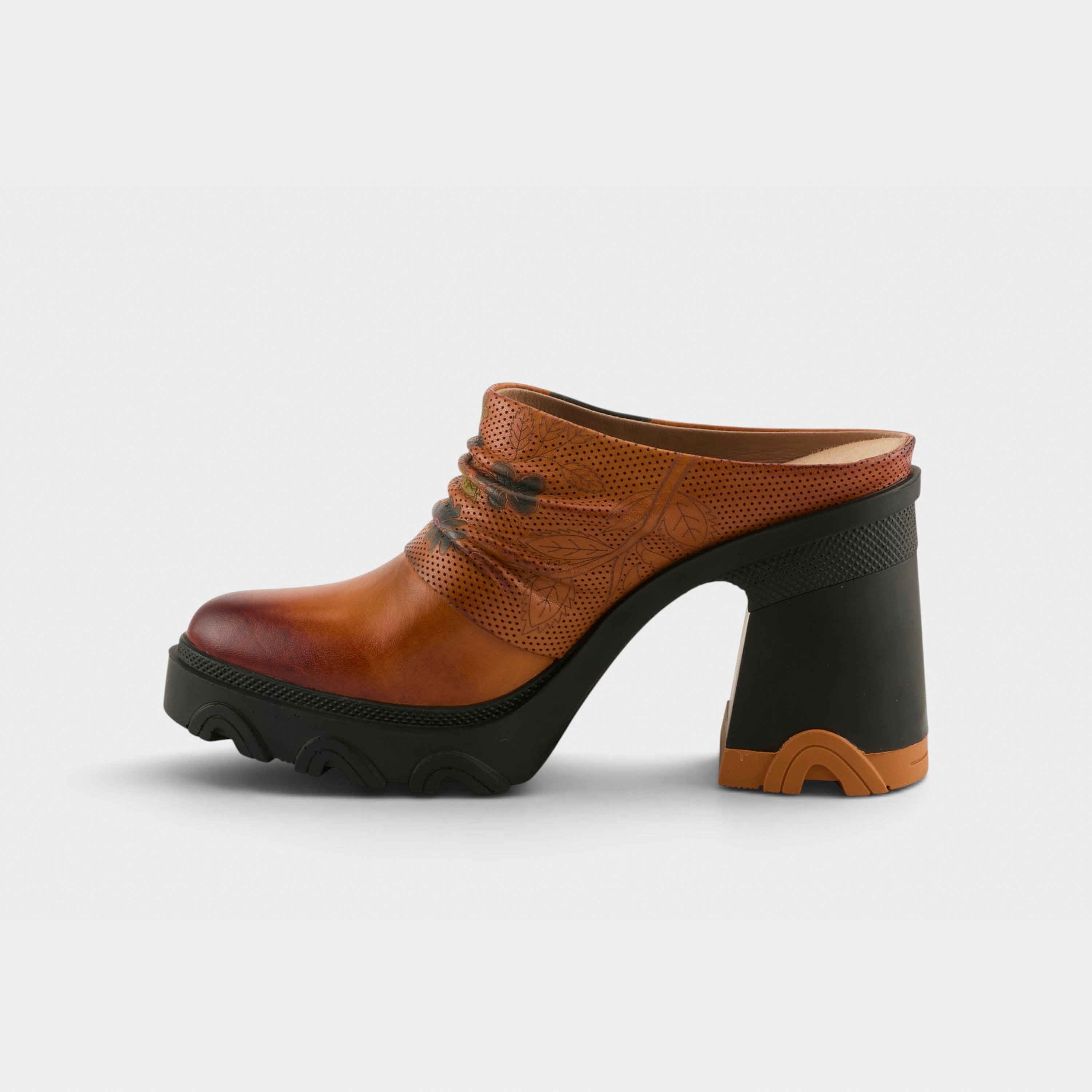 L'Artiste Chemistry shoes in Camel Multi, side view