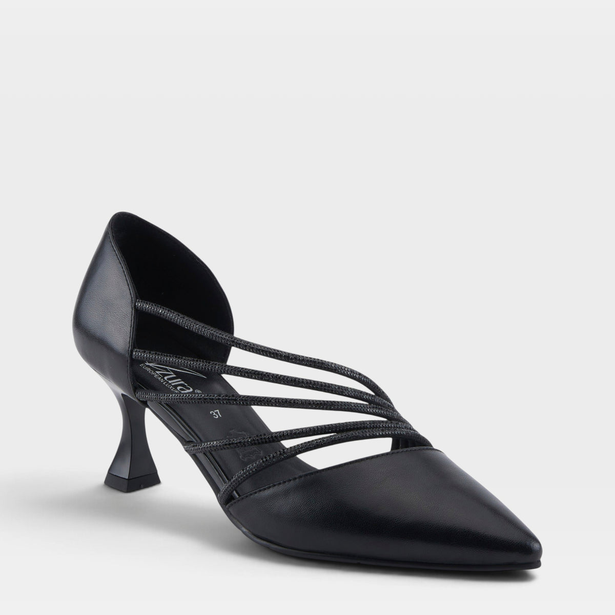 Azura Classicheel Black Shoe
