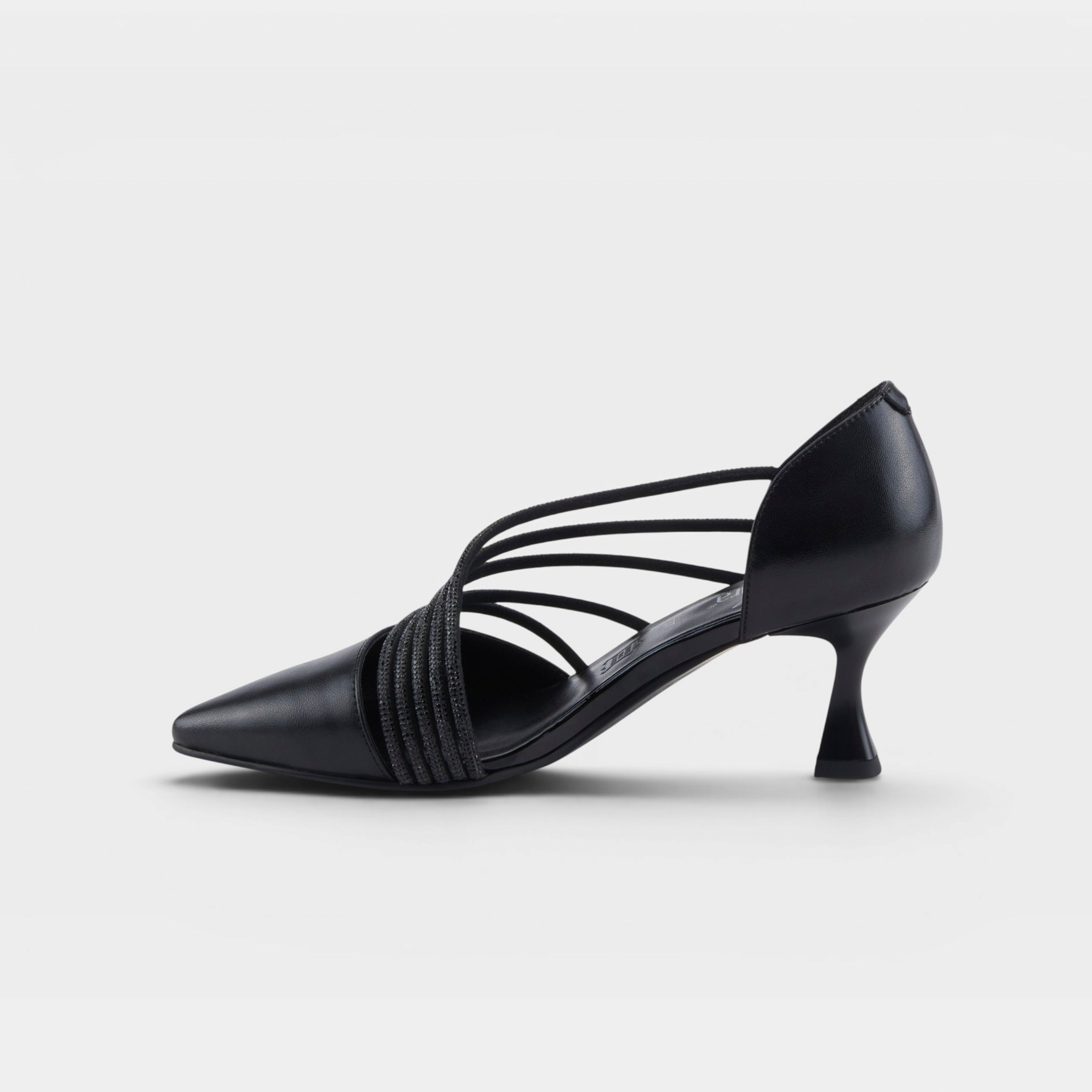 Azura Classicheel Black Shoe