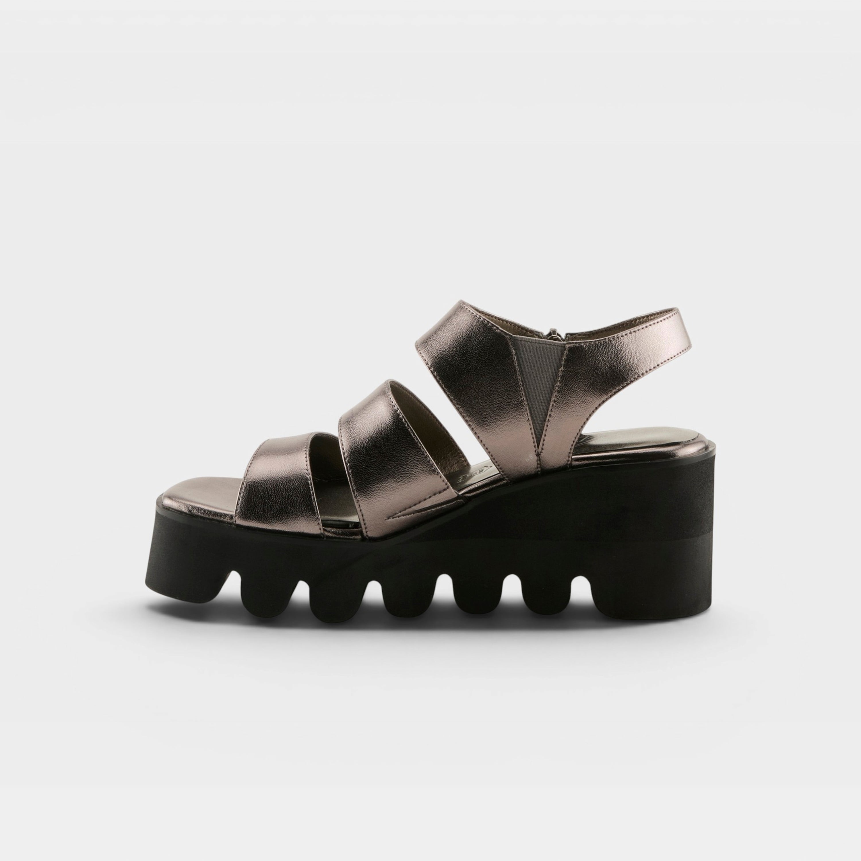 Azura Corrigate Pewter Sandal