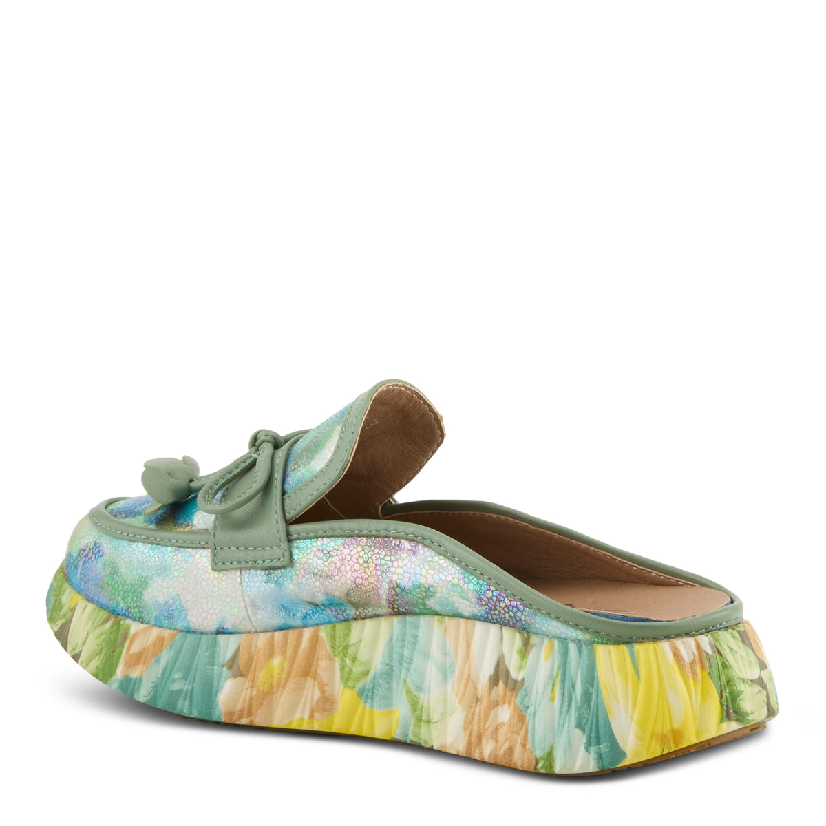 L'Artiste L'ARTISTE CUDDLES SHOES shoe in mint green multi with handcrafted leather design