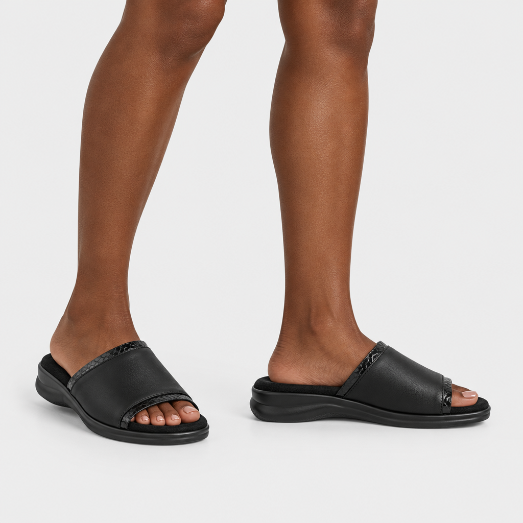 Flexus Cumbia Black Leather Sandal - on-foot view