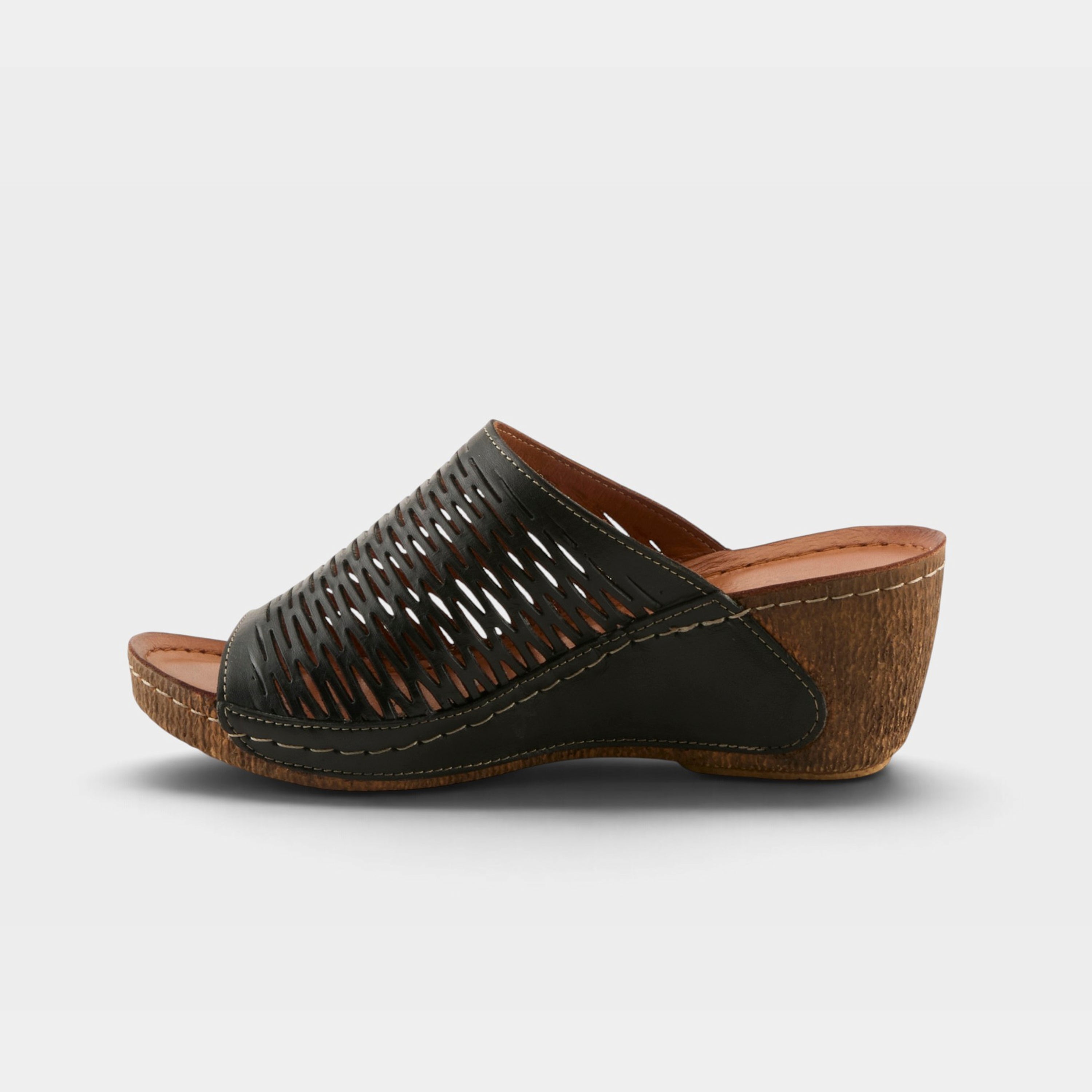 Spring Step Cunacena Black Sandal