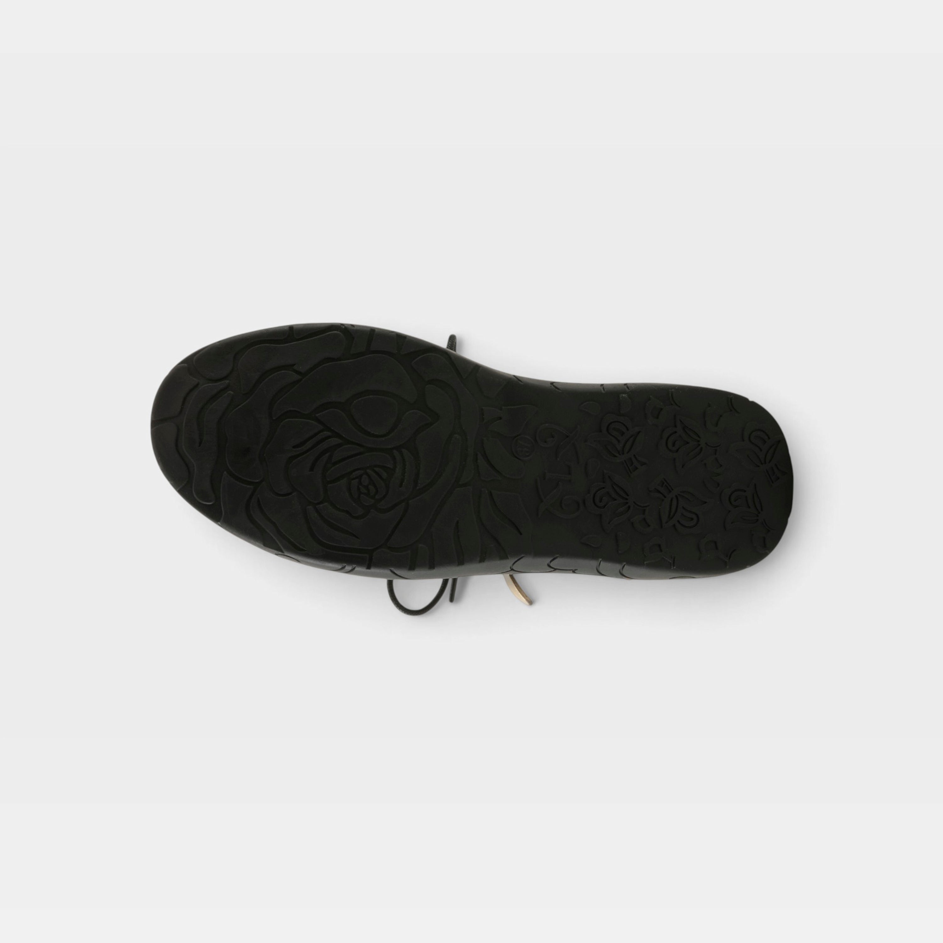 L'Artiste Danli-Bloom sneaker shoes in Black Multi, outsole view