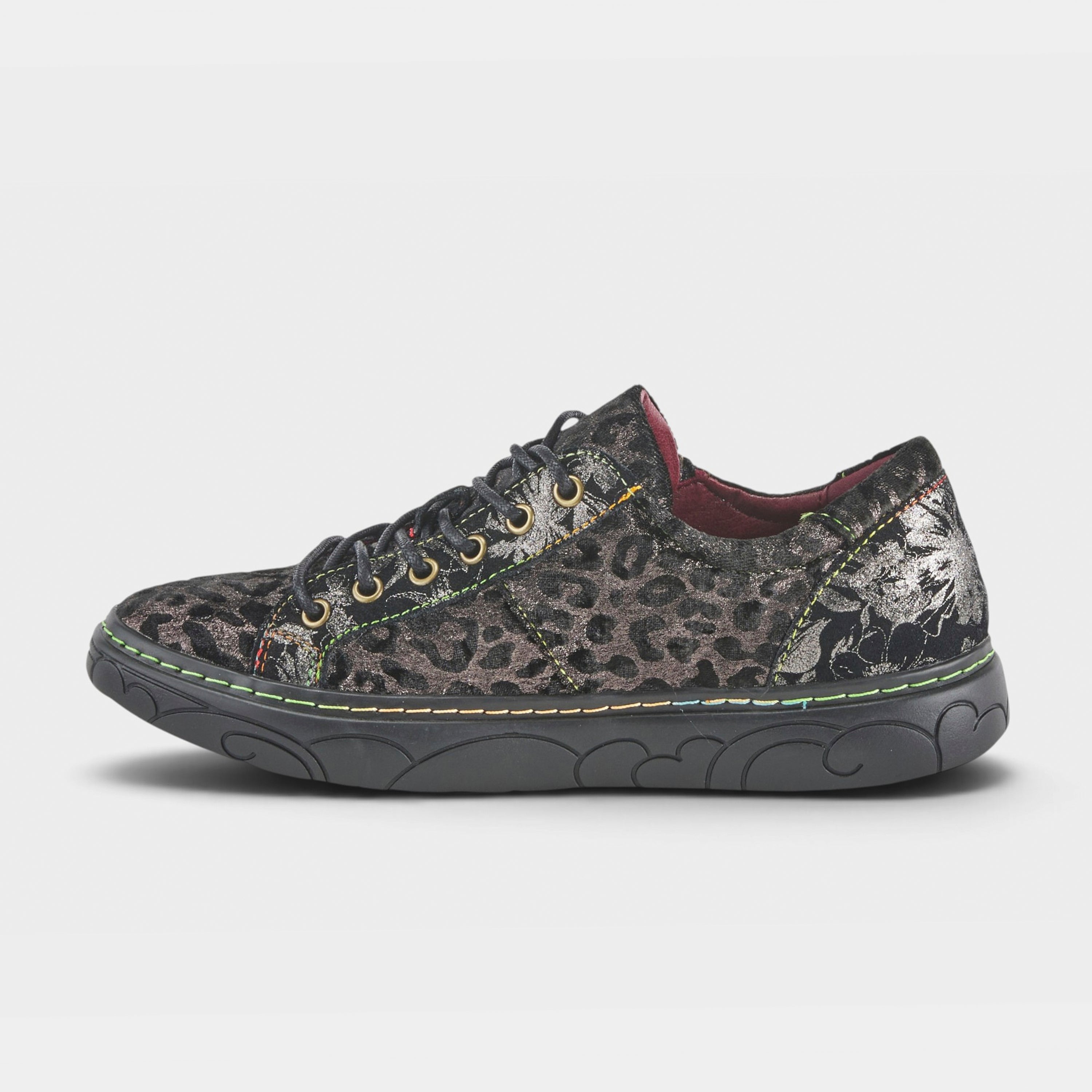L'Artiste Danli-Cheeta sneakers in Pewter Multi, side view