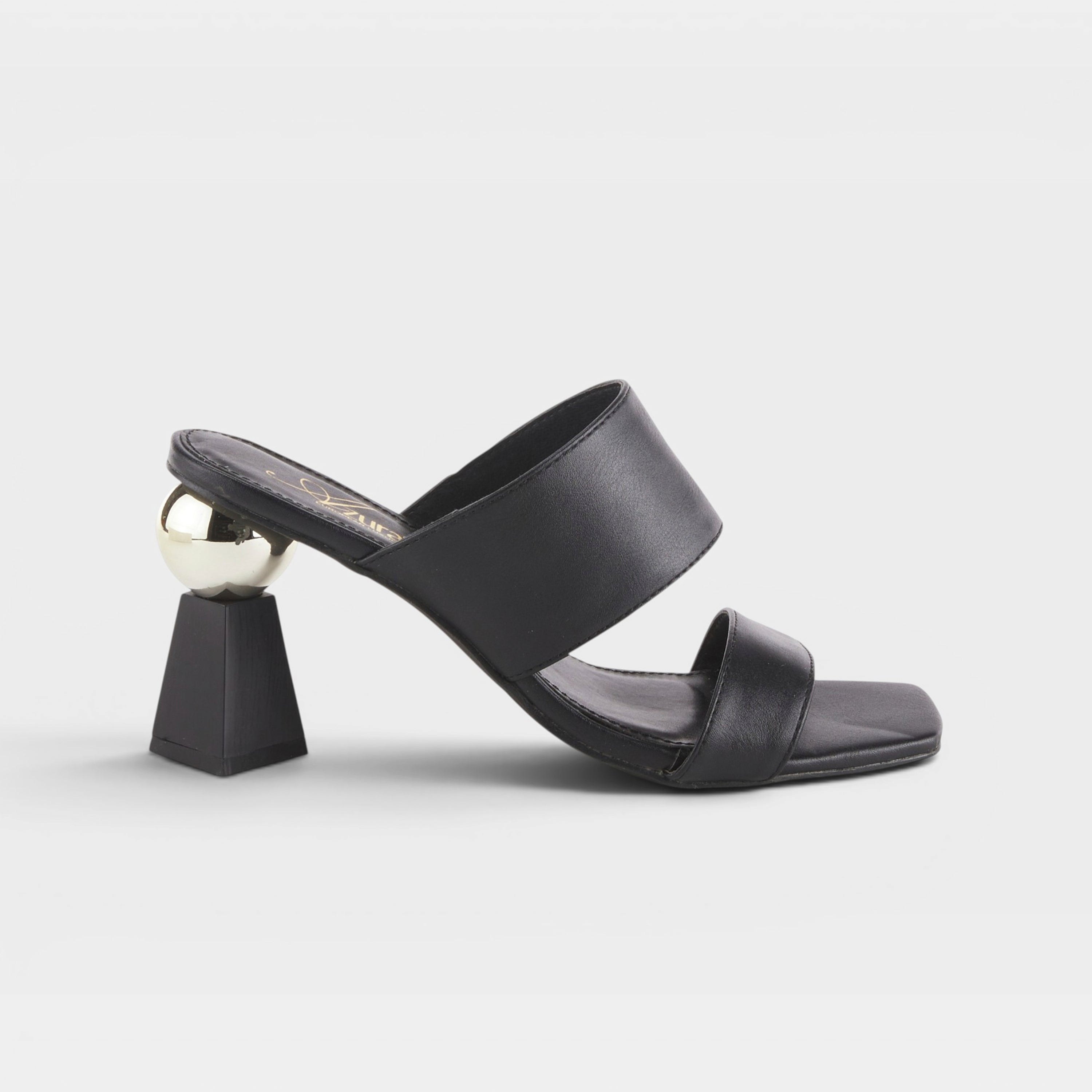 Azura Dashing Black Sandal