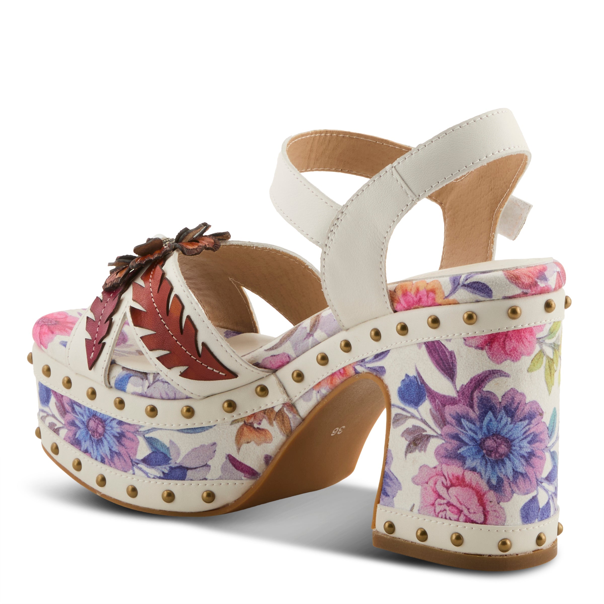 soccer. デモCD Sandal Art Women's L'Artiste Deckedout Platform Sandals - Spring Step Shoes