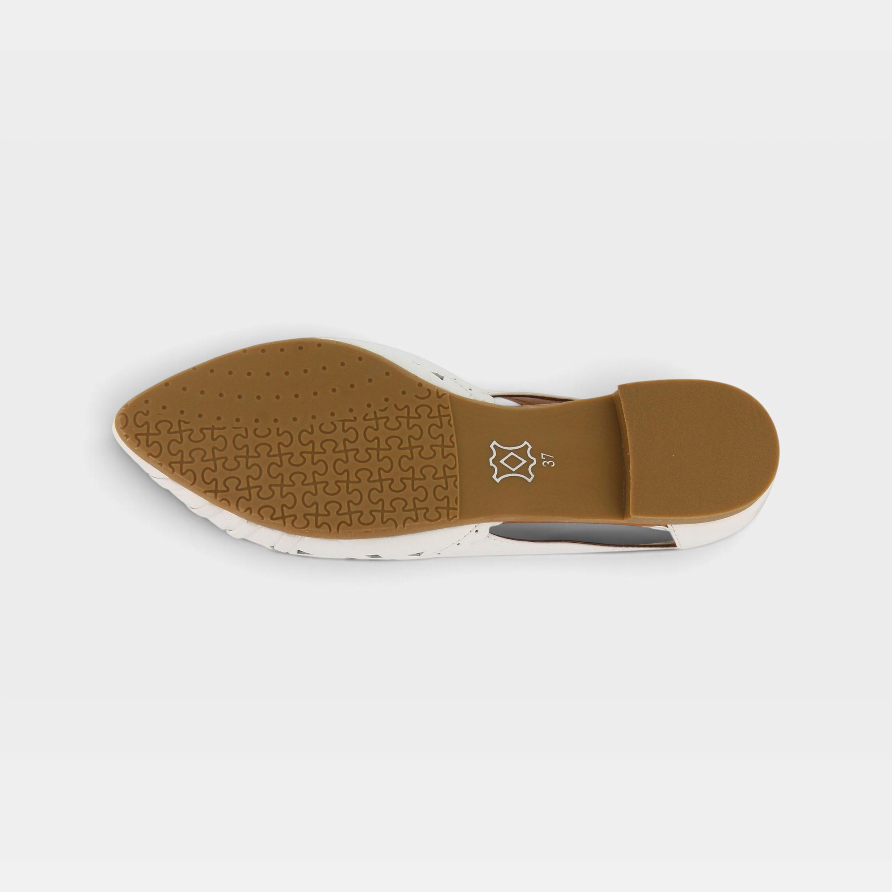 Spring Step Delorse White Shoe