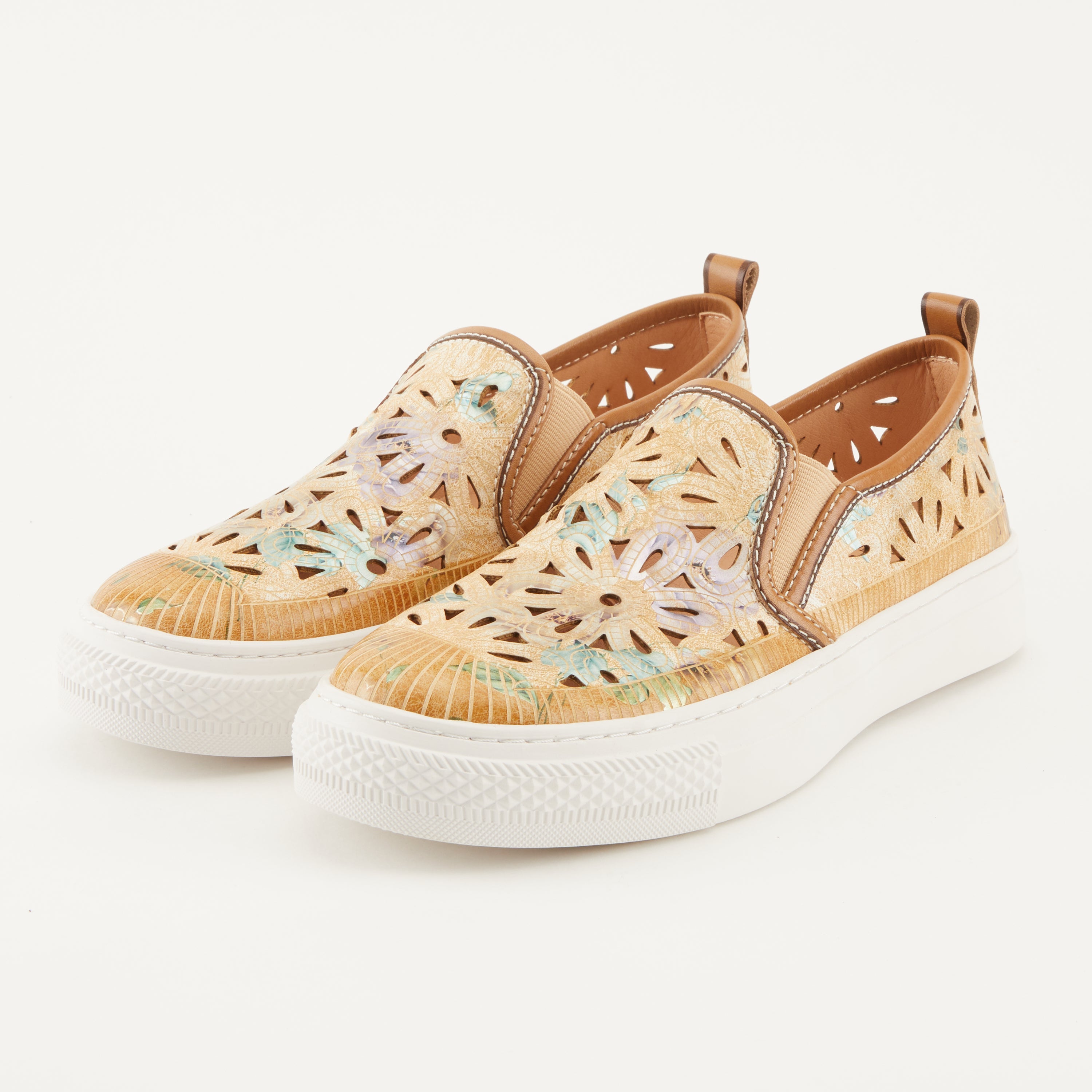 Painted L artiste Denofeden Slip on Shoe Spring Step Shoes