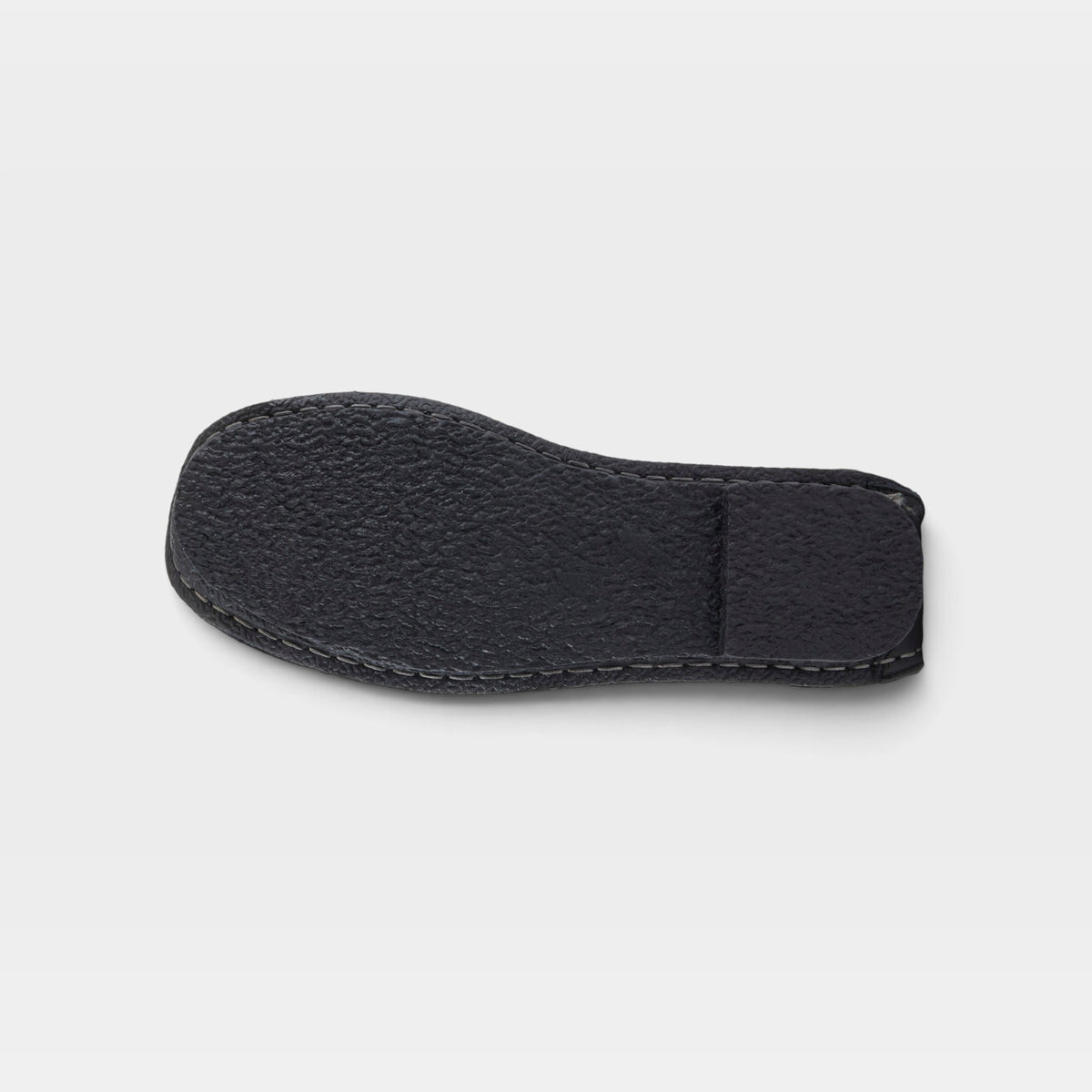 L'Artiste Dezi slip-on shoes in Black Multi, outsole view