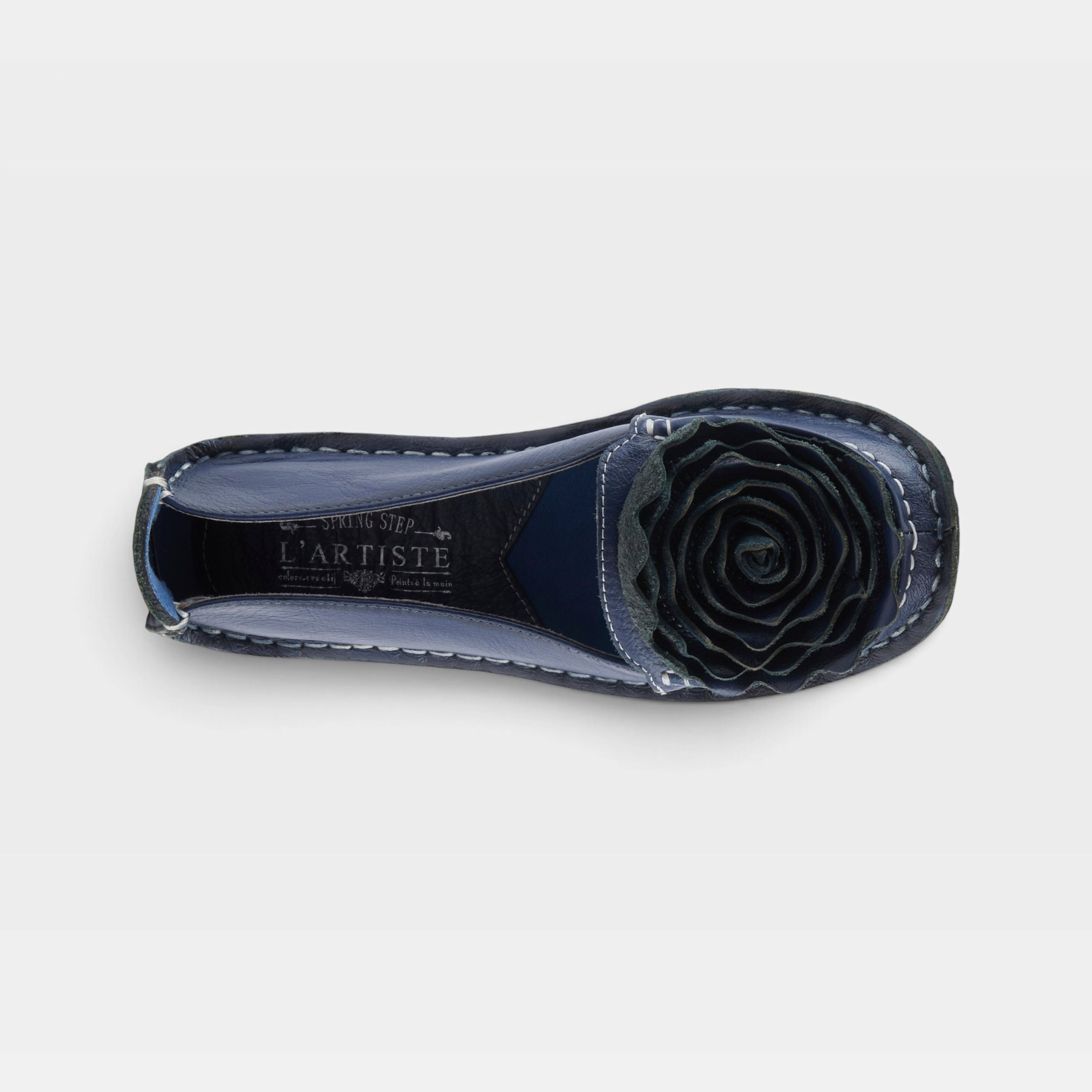 L'Artiste Dezi slip-on shoes in Navy, top view