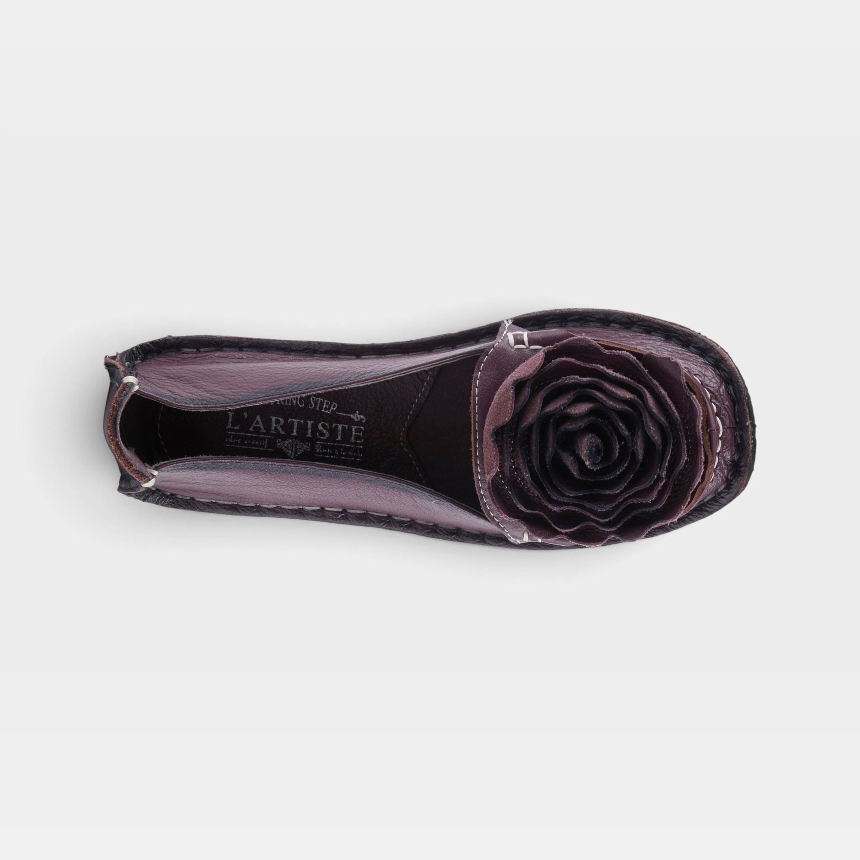 L'Artiste Dezi slip-on shoes in Purple, top view