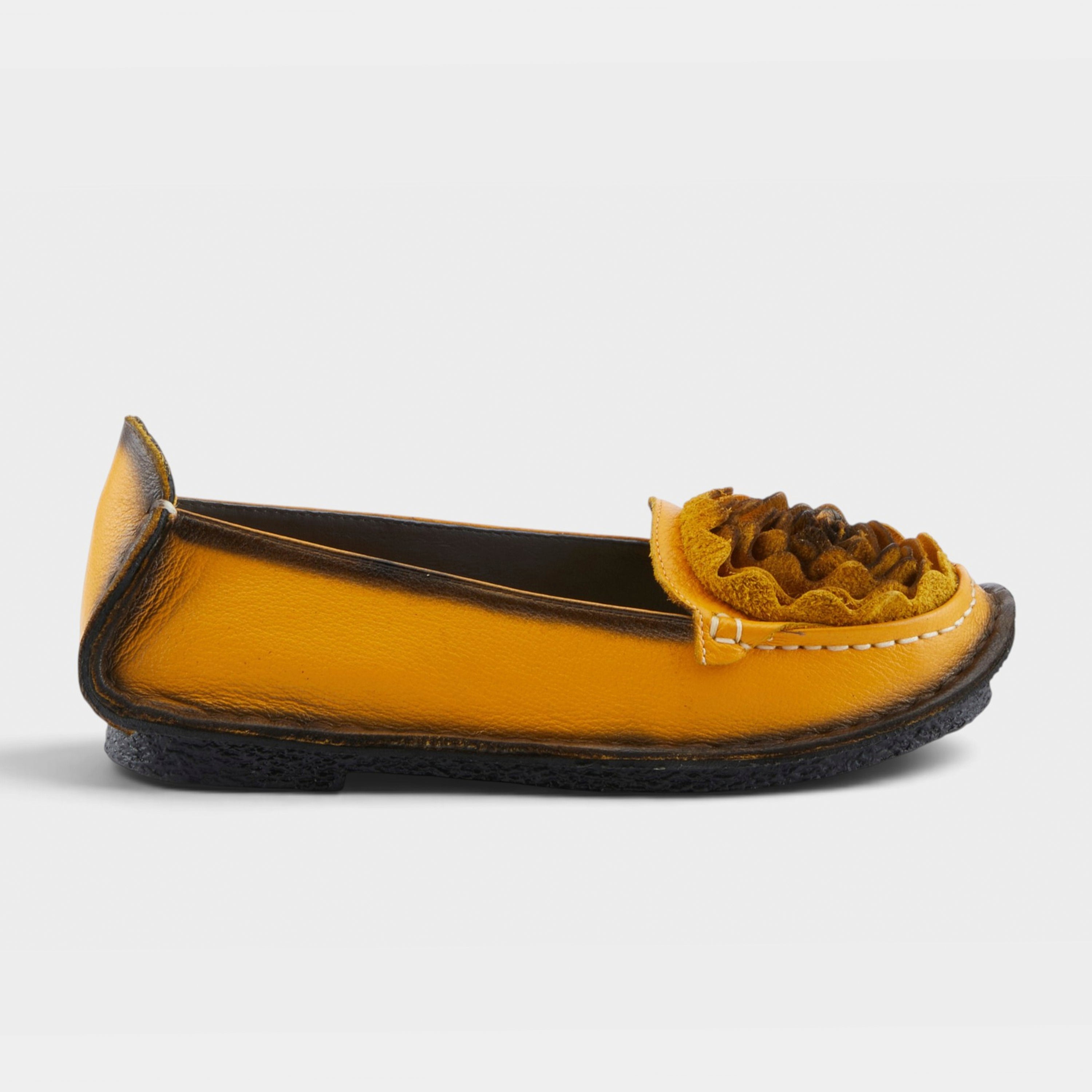L'Artiste Dezi slip-on shoes in Yellow, hero view