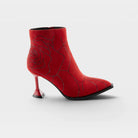 Azura Dianaar Red Boot