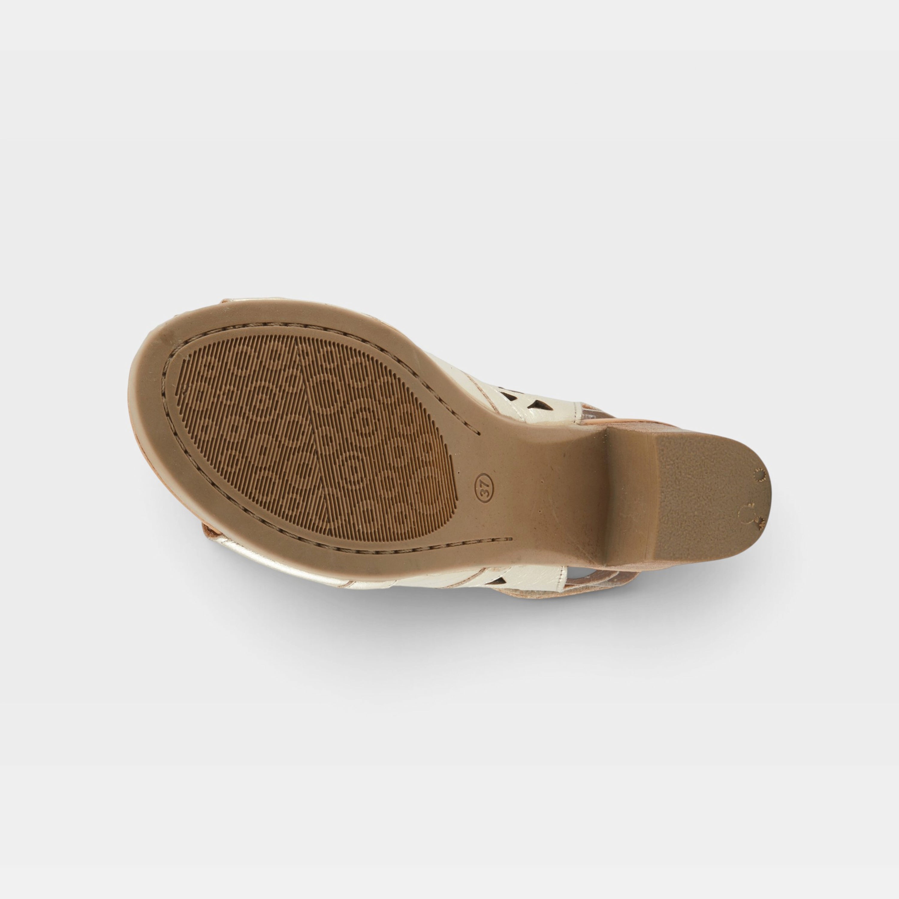 Spring Step Dorotha Gold Sandal
