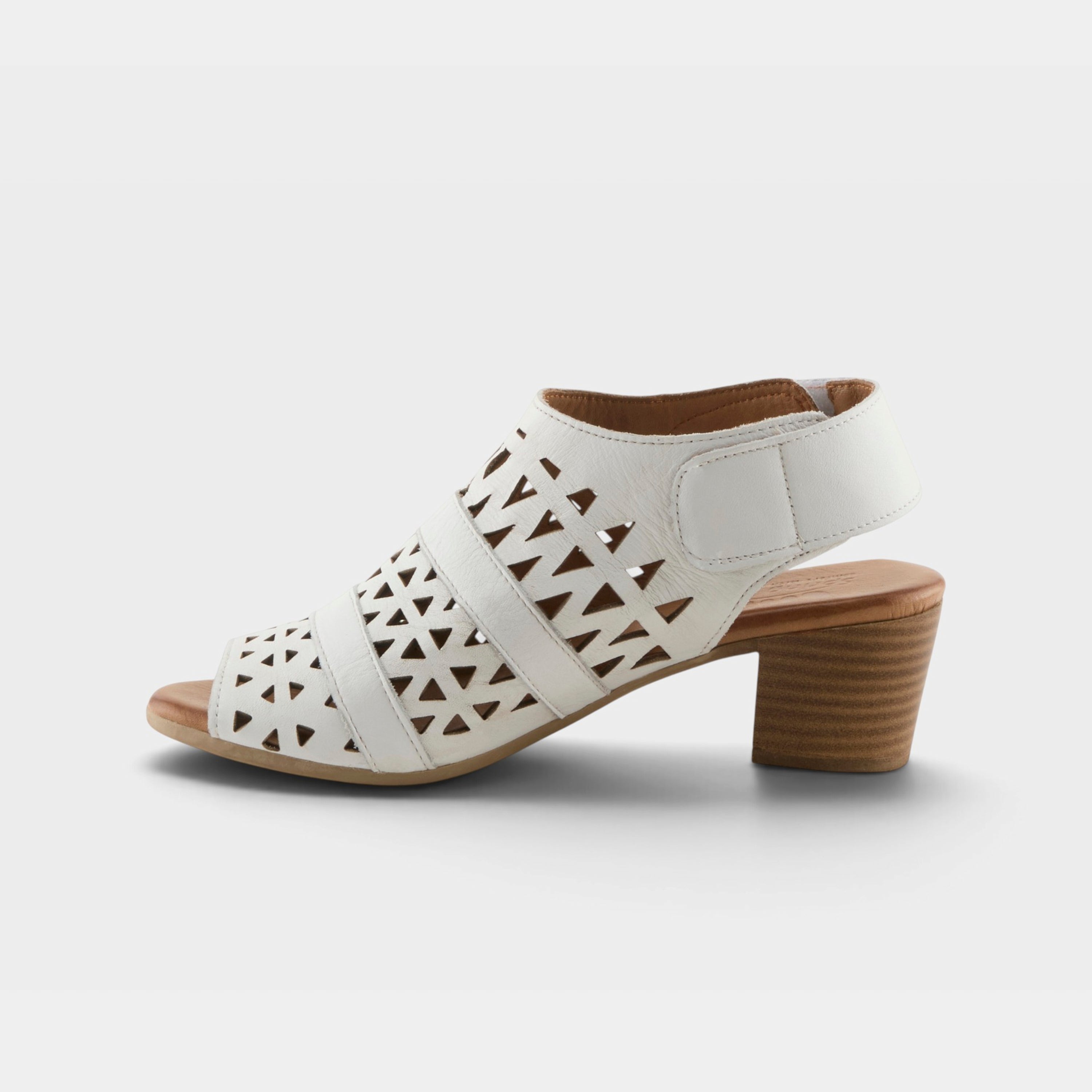 Spring Step Dorotha White Sandal