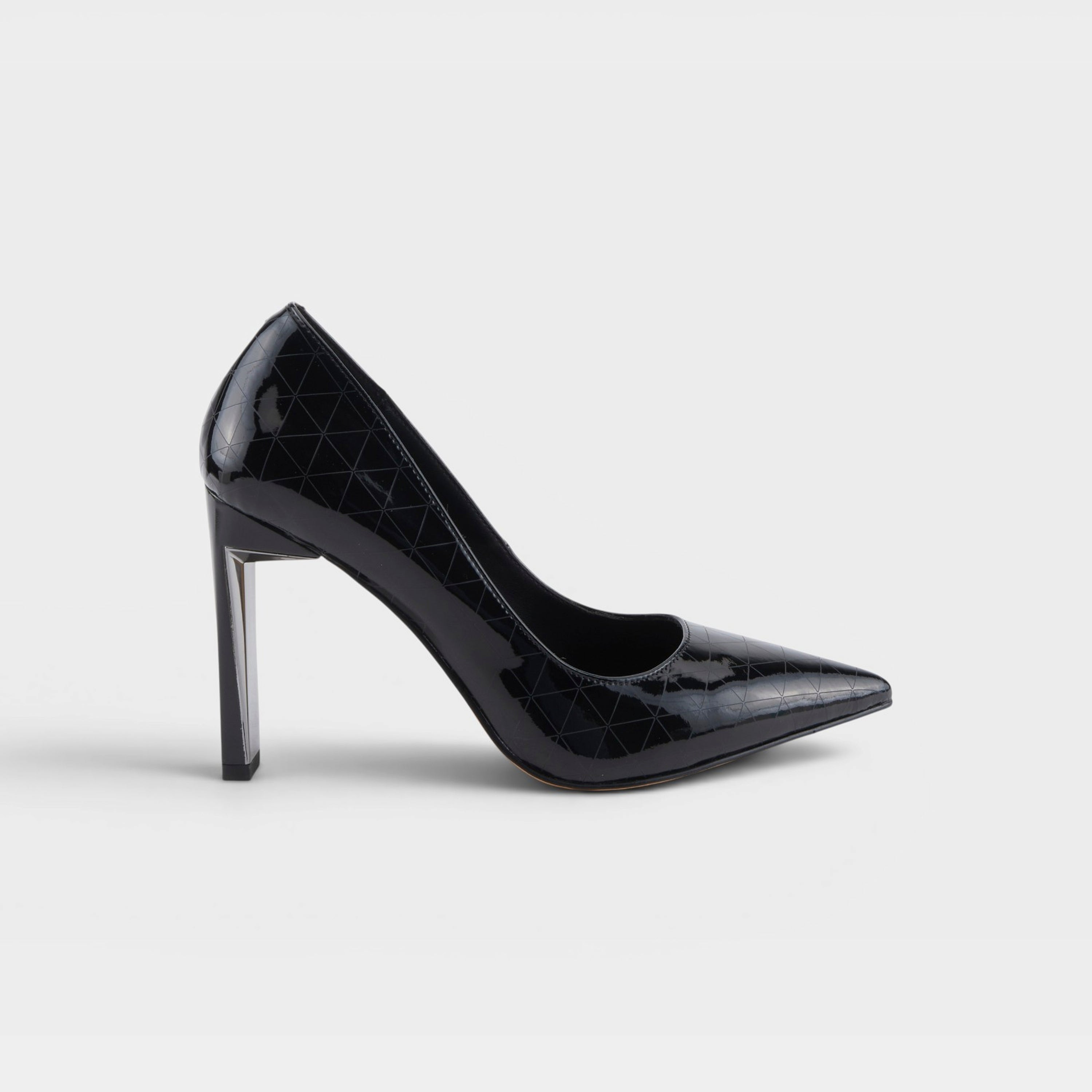 Azura Doubletake Black Shoe