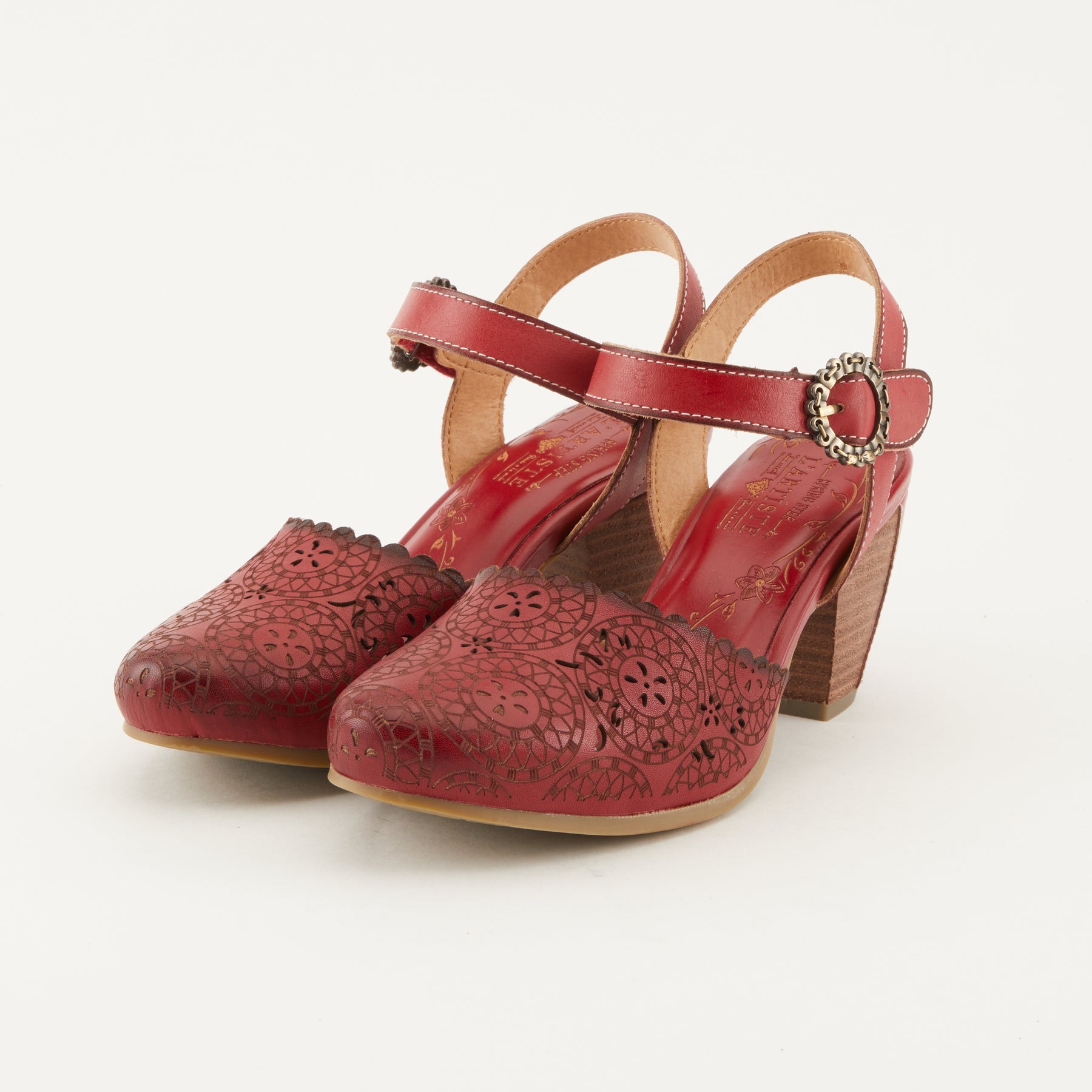 L'ARTISTE EILOOTA SANDAL by L'ARTISTE – Spring Step Shoes