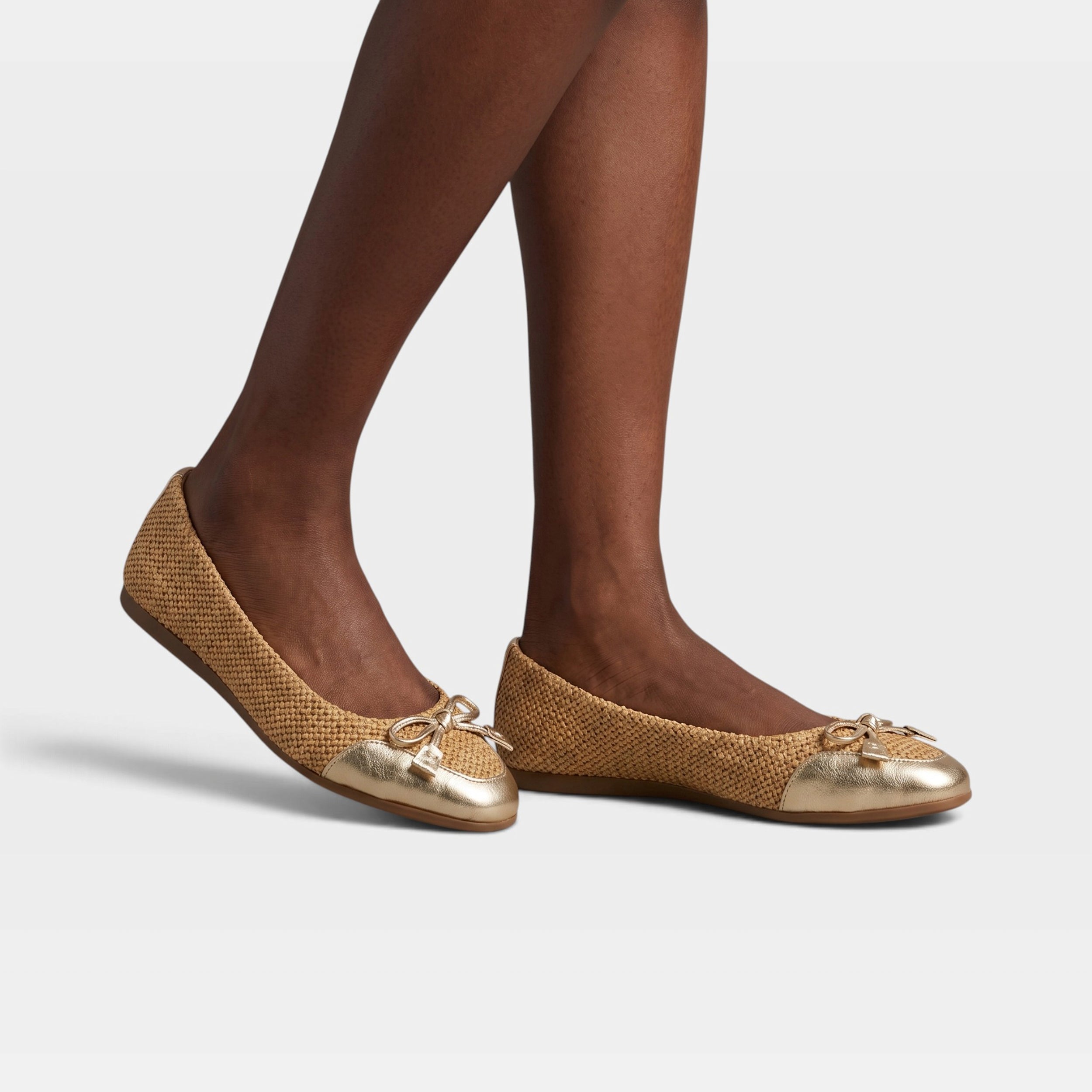 Azura Embody Gold Multi Shoe