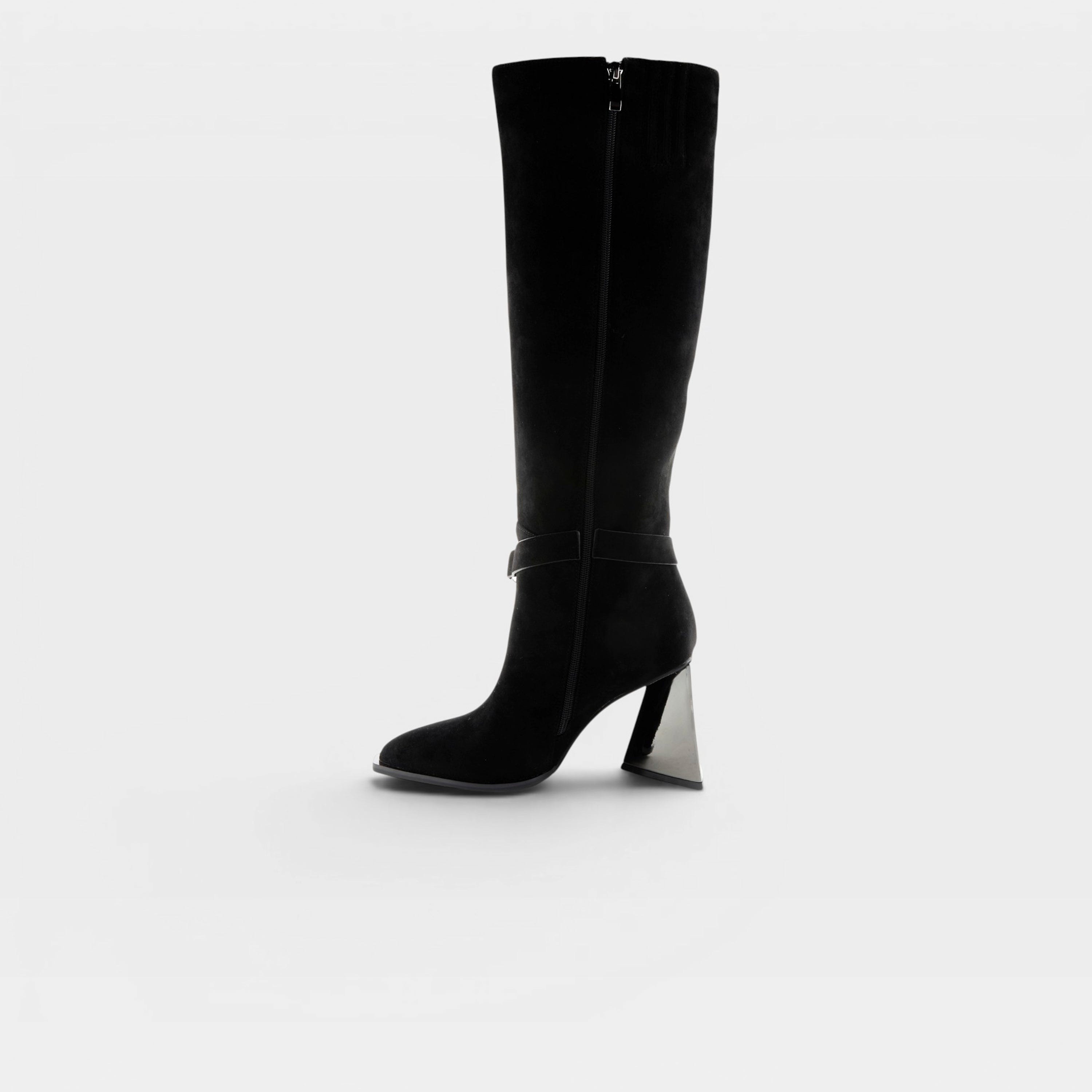 Azura Ettajay Black Boot