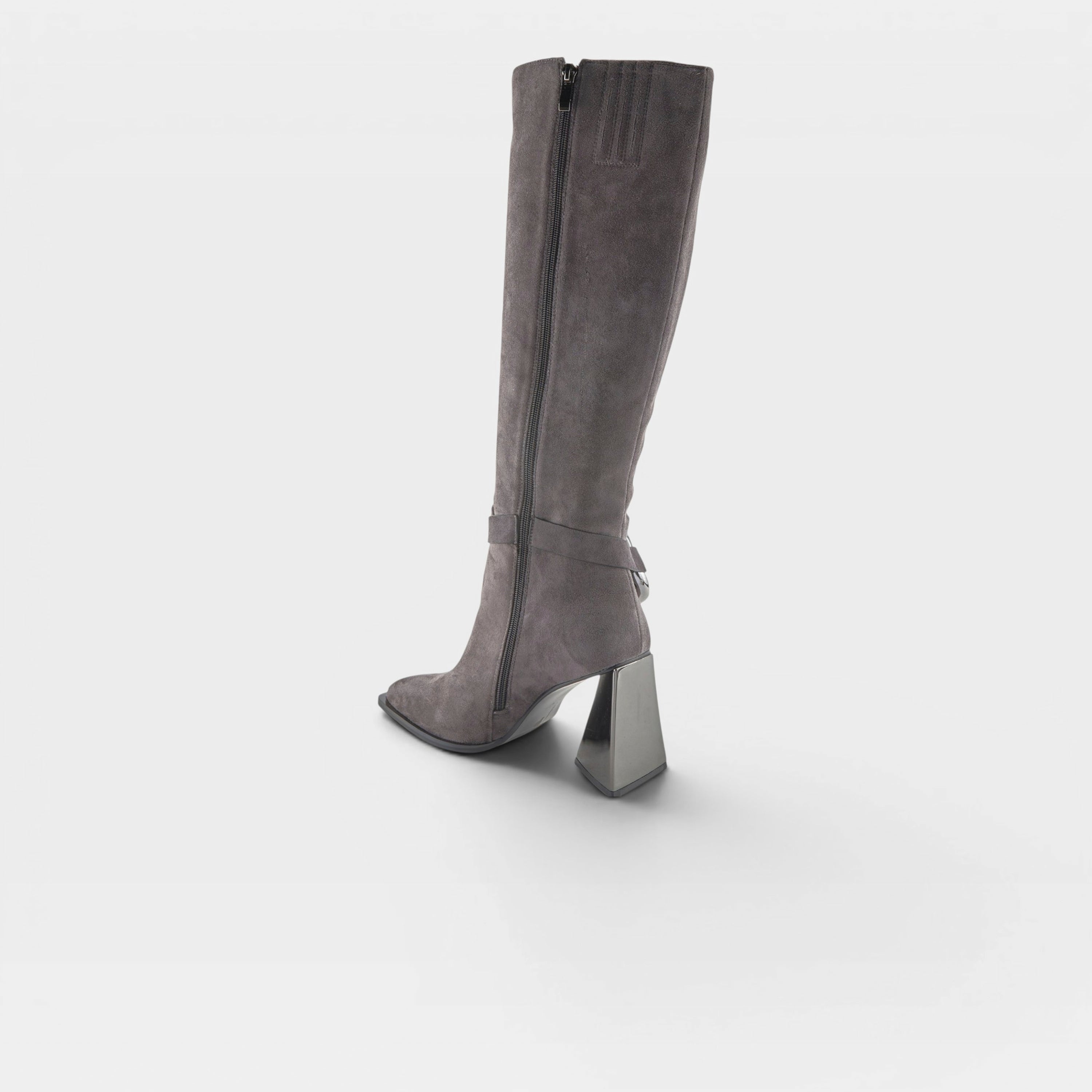 Azura Ettajay Grey Boot