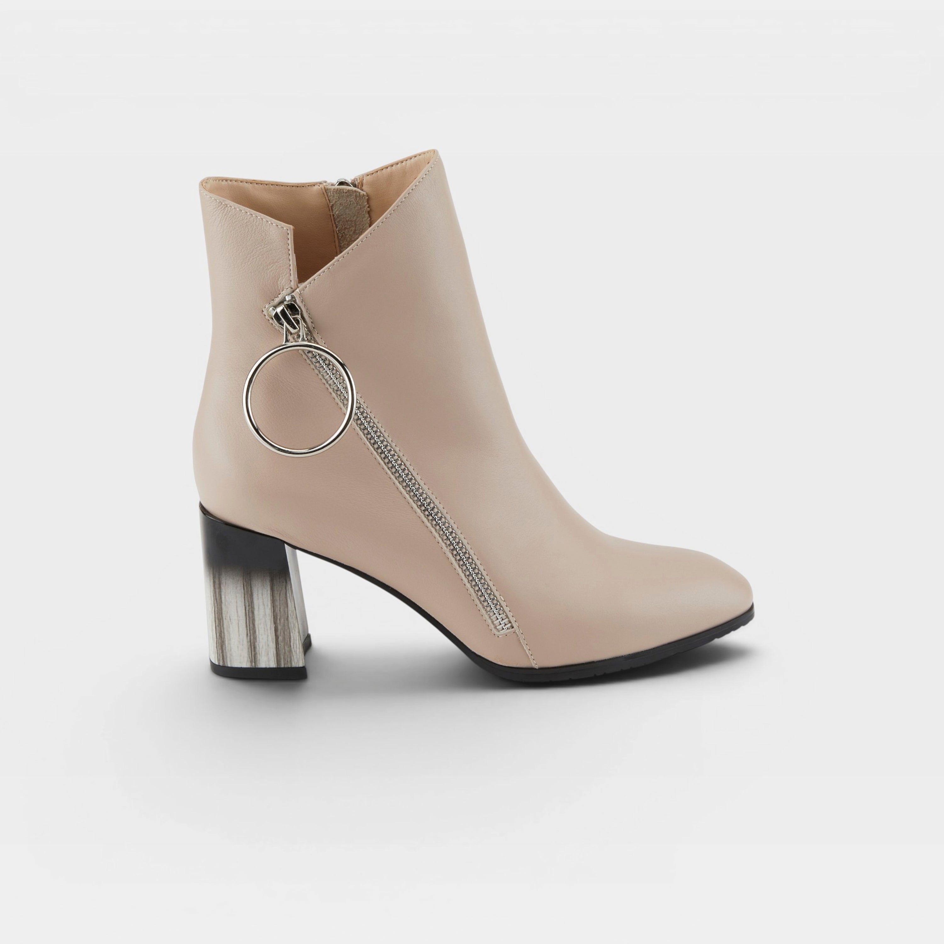 Azura Fabulosa Beige Boot